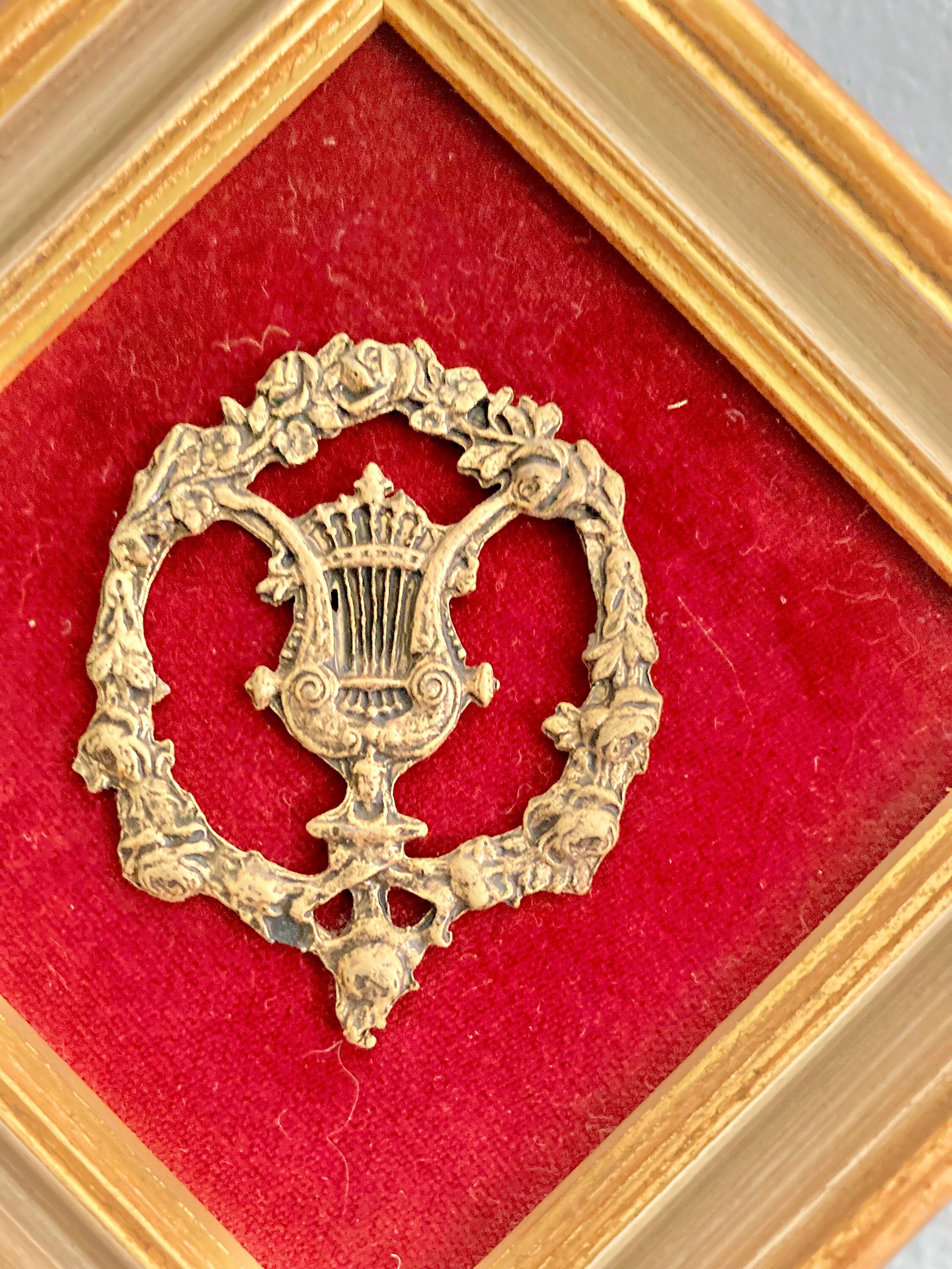 Vintage E.a. Riba Gold Tone Music Art: Red Velvet Framed Violin Decor