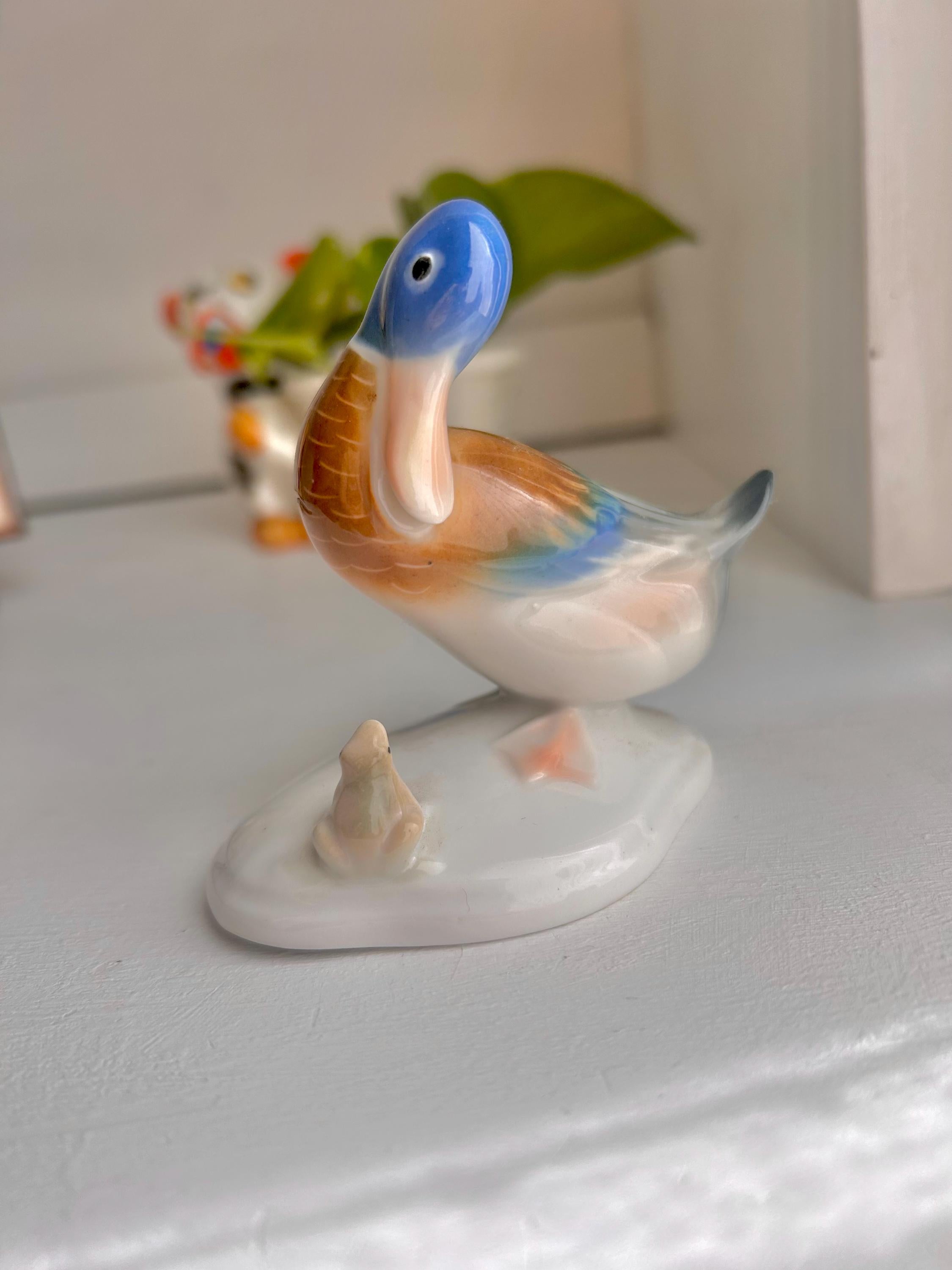 Metzler & Ortloff Vintage Duck and Frog Ceramic Figurine