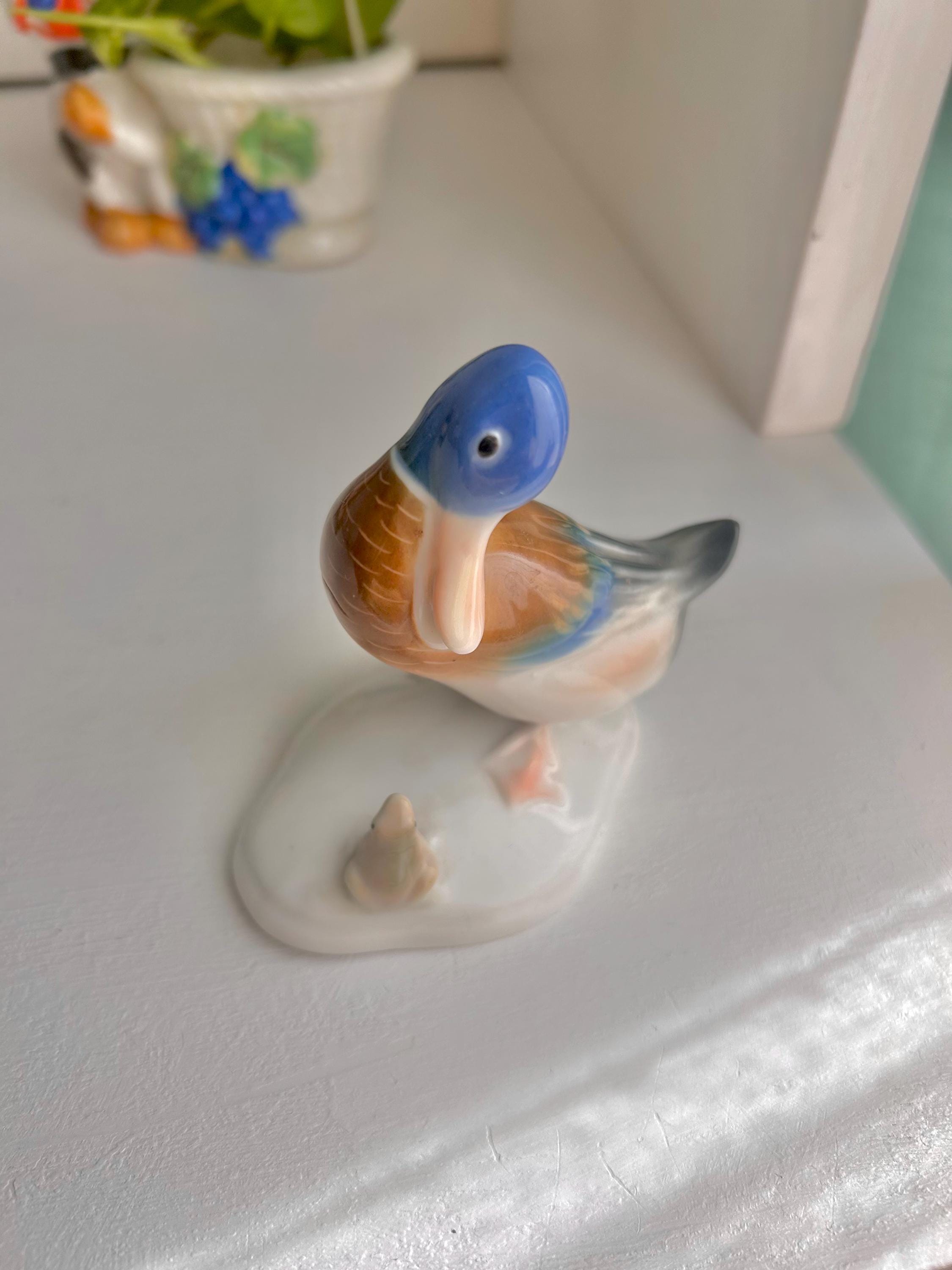 Metzler & Ortloff Vintage Duck and Frog Ceramic Figurine