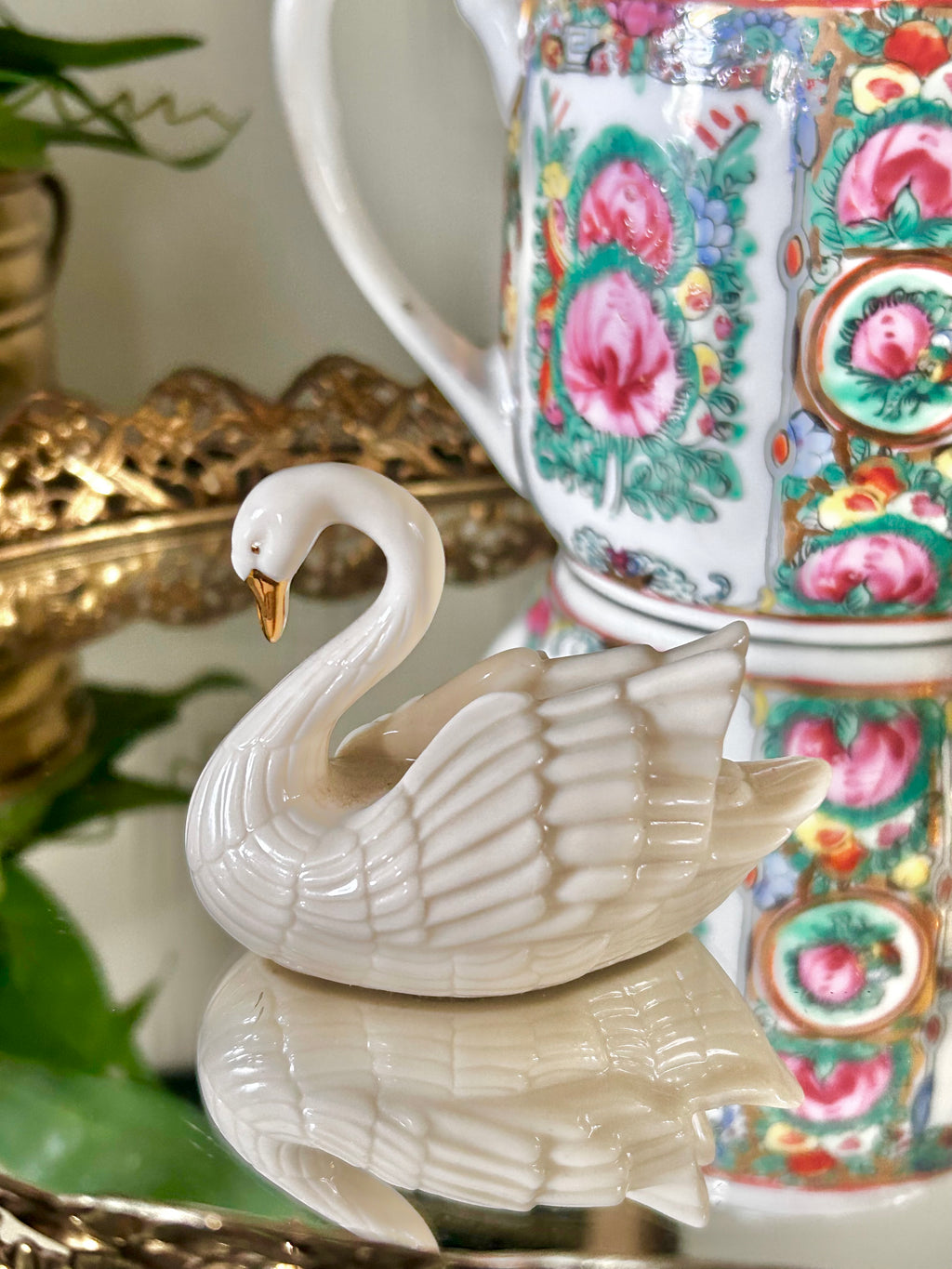 Vintage Lenox Swan Placecard Holder 24k Gold Trim