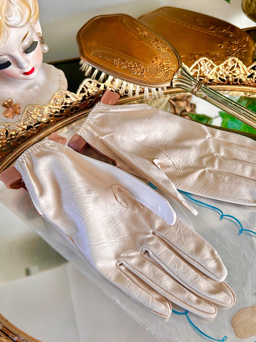 vintage Van Raalte Nylon Gloves in Cream, Brown