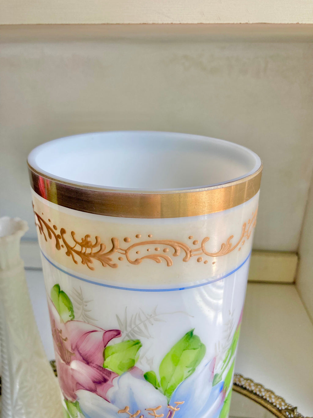 Vintage 1930s Milk Glass Vase – Deluxe Inc Floral Cylinder with Gilt