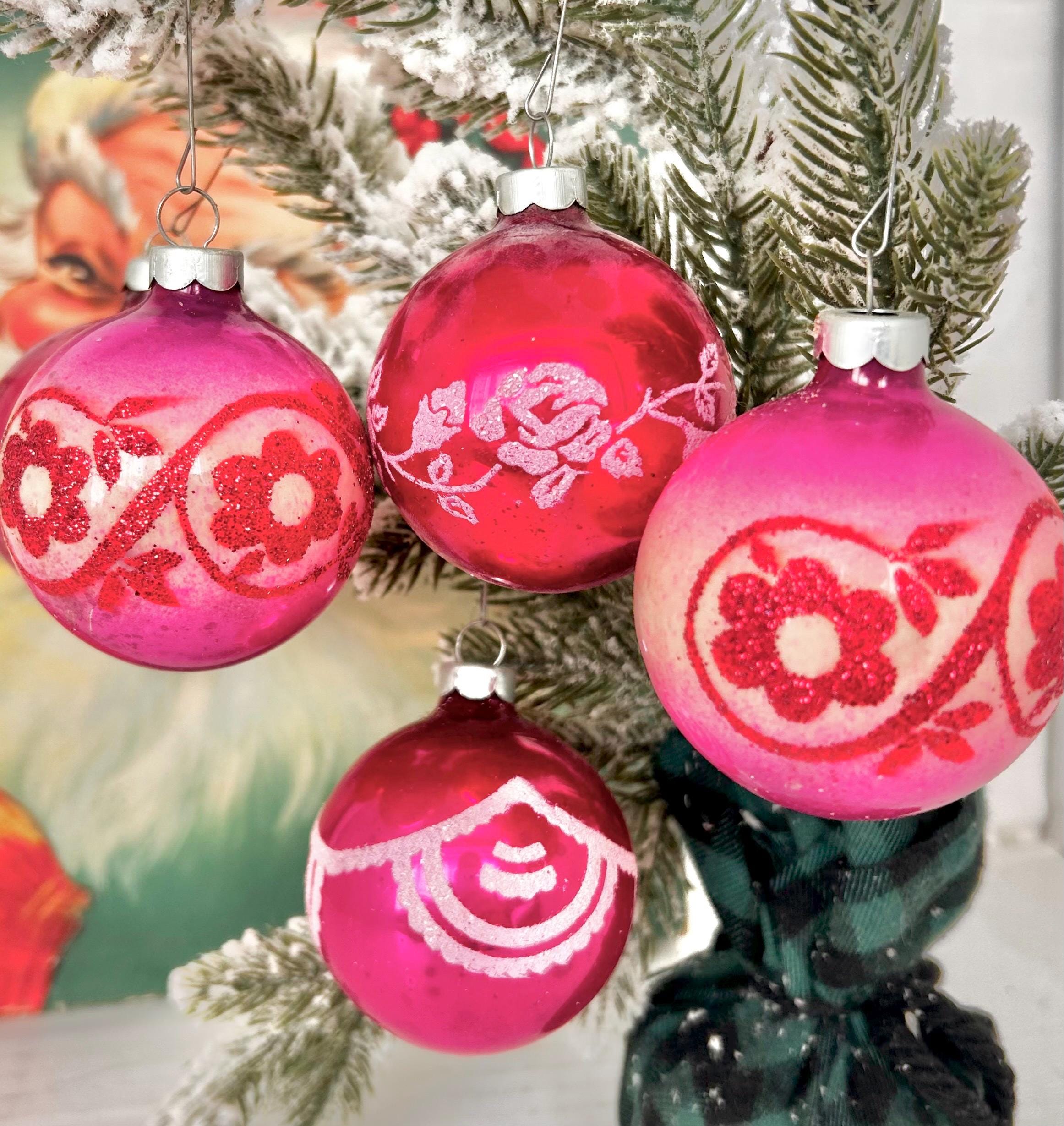 Vintage Christmas Bulb Ornaments by GOBY: Stenciled Pinks