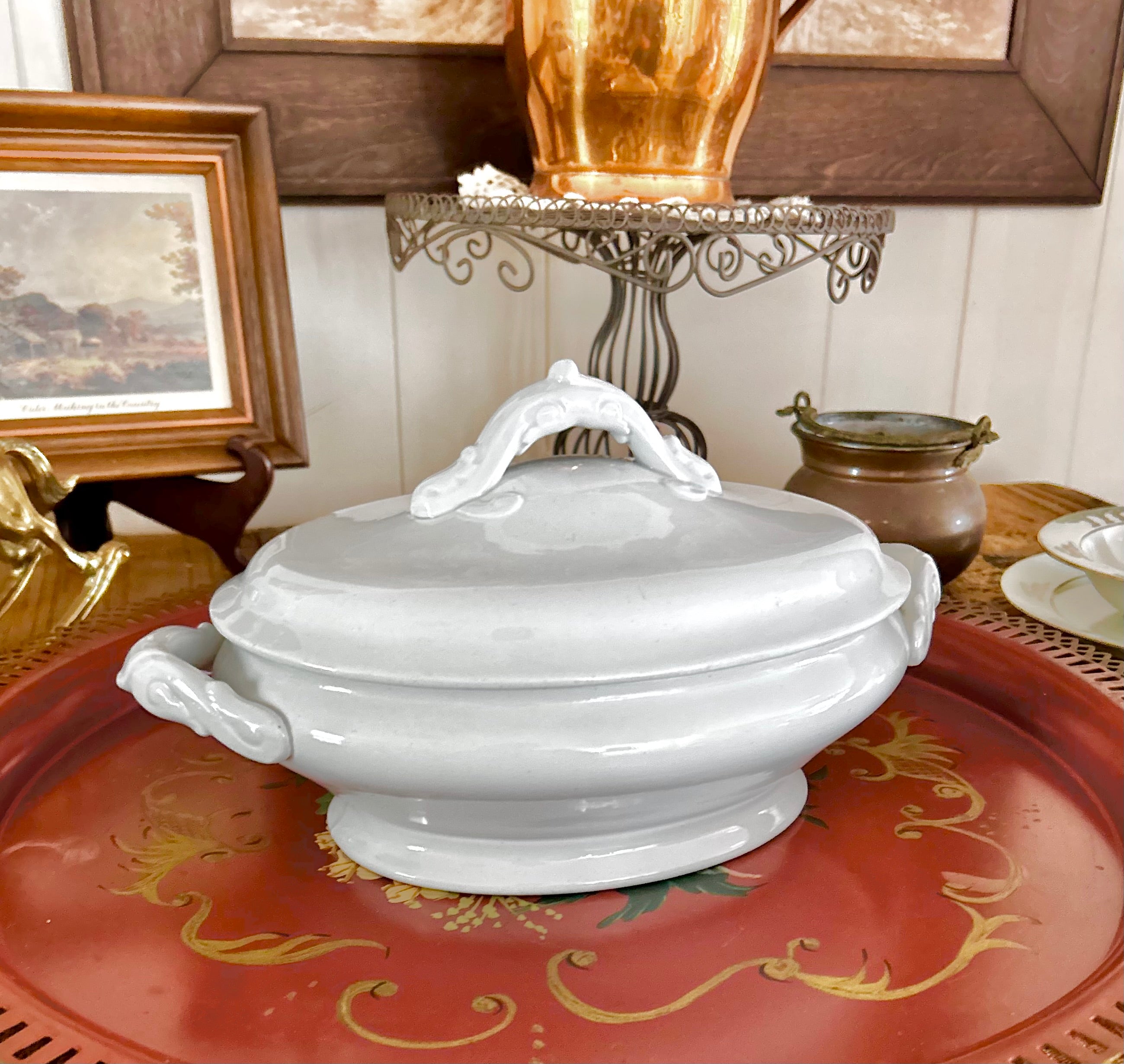 Vintage Meakin Bros Ironstone Tureen