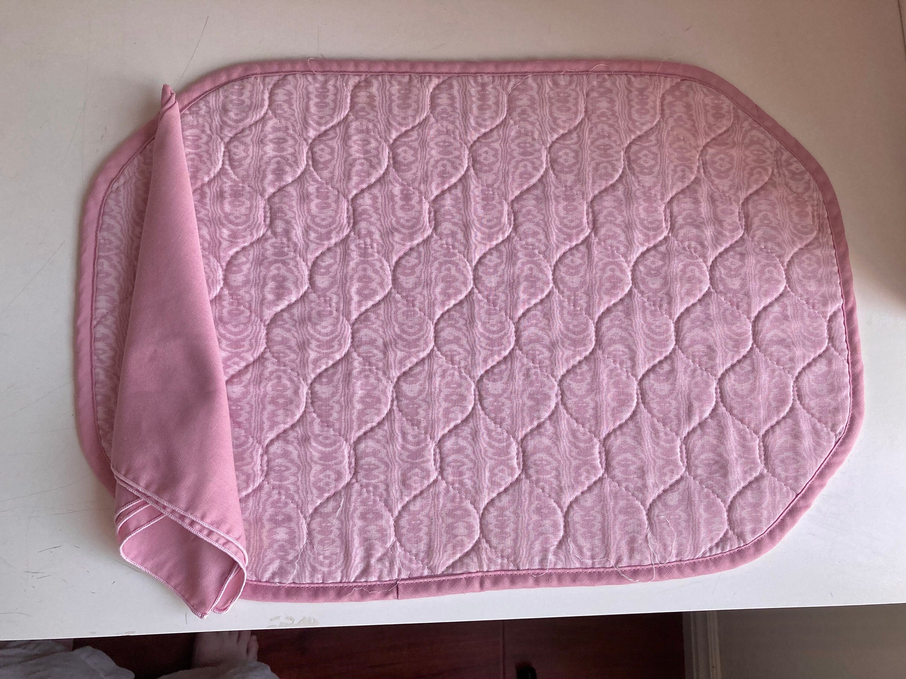 Vintage Quilted Placemat & Napkin Set: 1980s Dusty Rose Table Linens