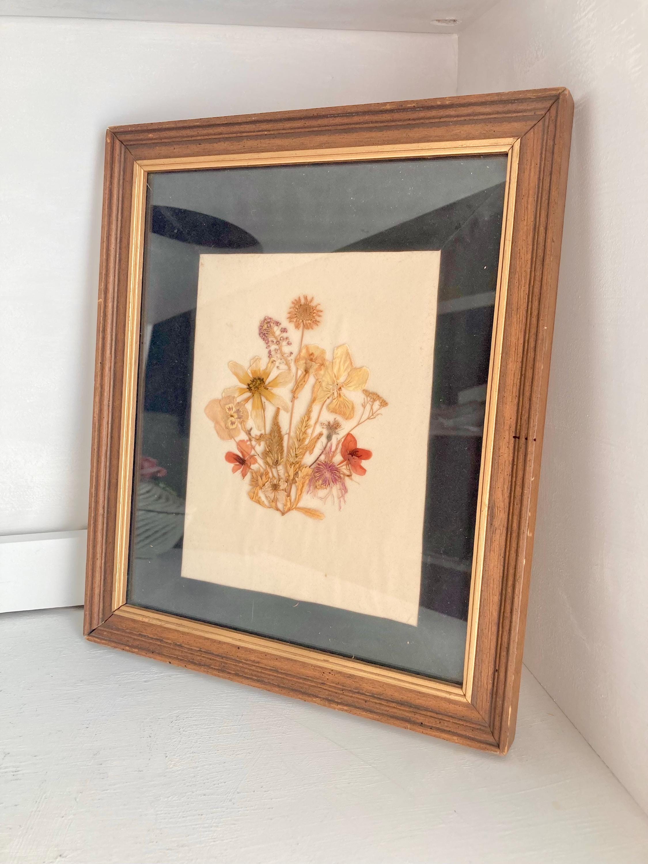 Vintage Pressed Flower Artwork: Handmade Framed Wildflower Bouquet