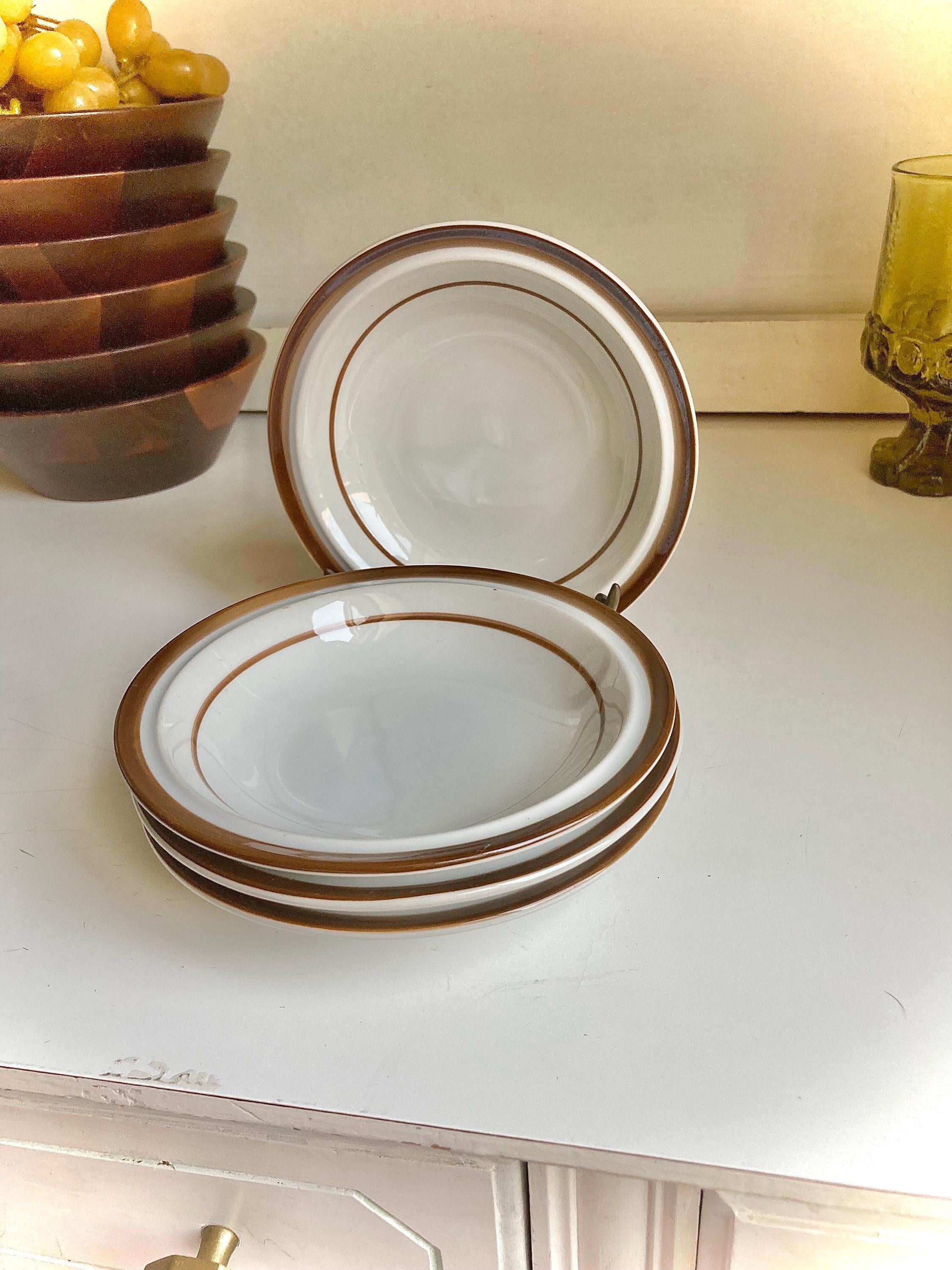 Vintage Monterrey Stoneware Fruit Bowls - Brown Banded Set of 4