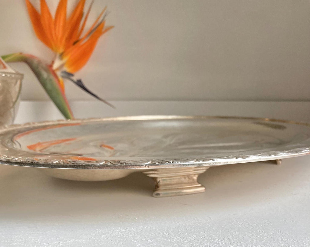 Vintage Oneida Silver-Plated Meat Platter – Baroque Rim, Art Deco Feet
