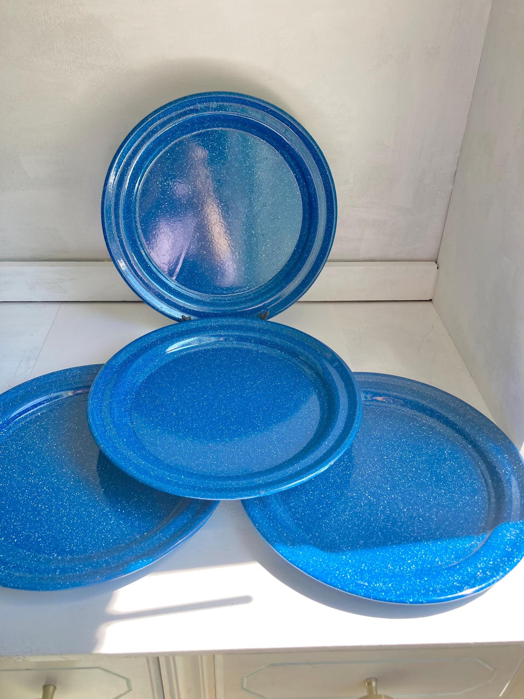 Vintage Enamelware White Speckled Blue Metal Dining for Outdoors and Camping: Choose from options