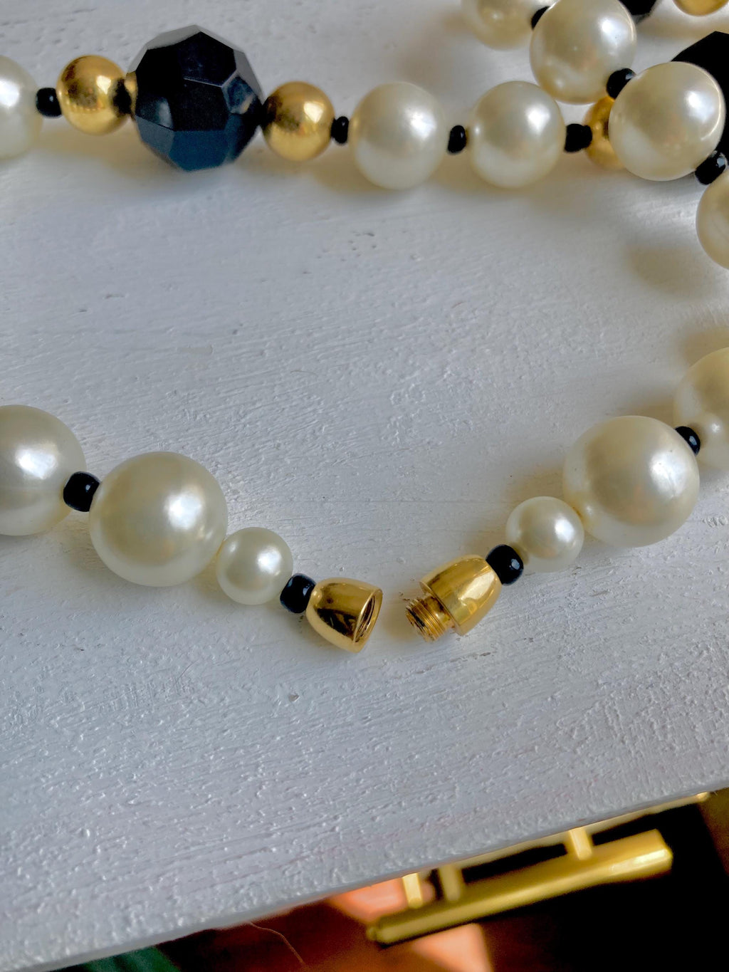 1980s AVON Beaded Necklace: Faux Pearls & Black Beads