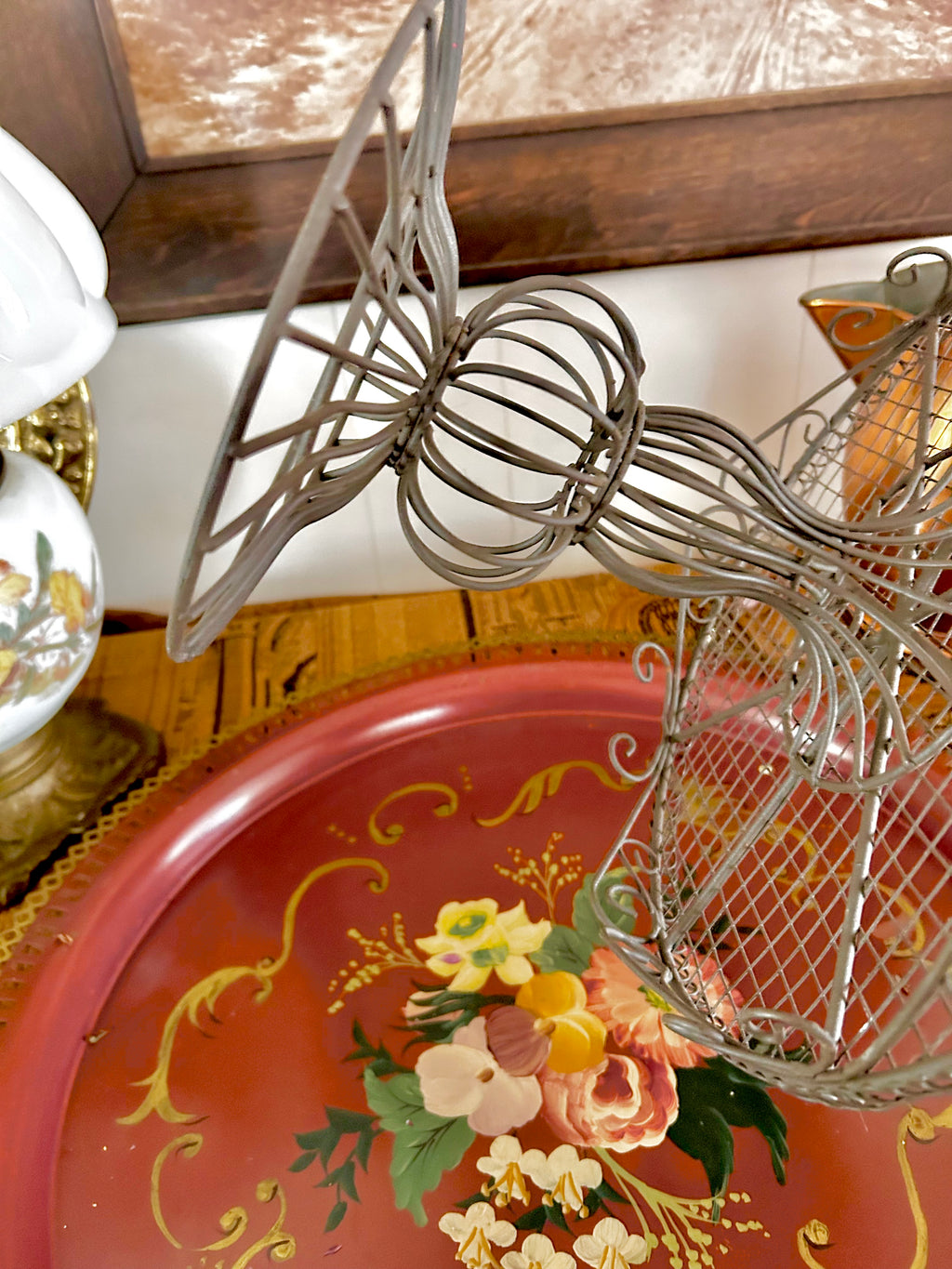 Vintage Metal Wire Cake Stand
