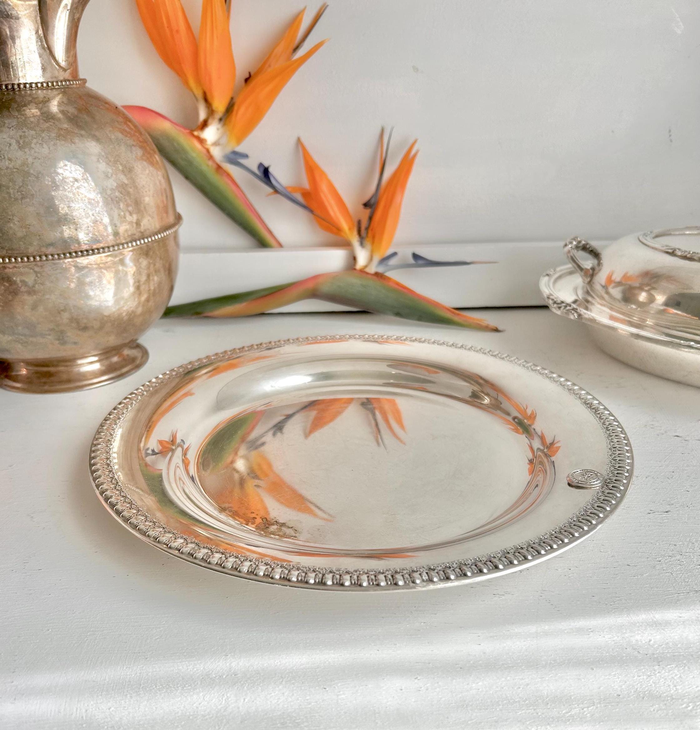 Vintage Wilcox Silver-Plated Platter: Brandon Hall Gadroon Rim, Hollywood Musketeers
