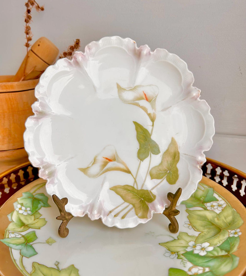 Vintage Reinhold Schlegelmilch Porcelain Bread Plate: Calla Lily Pattern, Germany