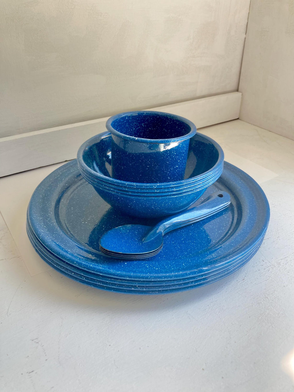 Vintage Enamelware White Speckled Blue Metal Dining for Outdoors and Camping: Choose from options
