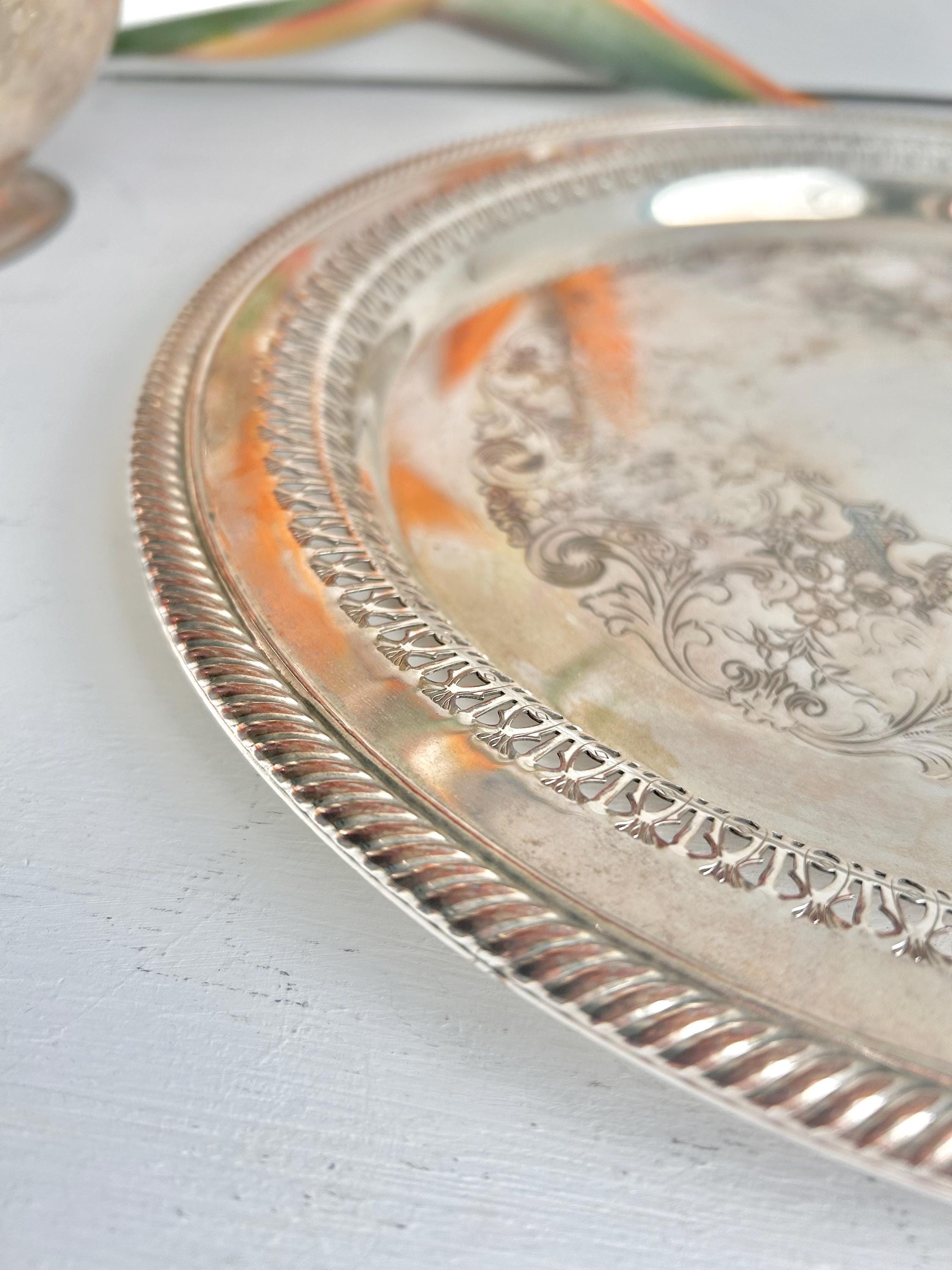 Vintage International Silver Co. Silverplated Platter: Perforated Rim, 12 inch