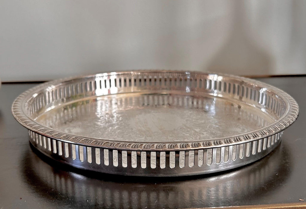 Little 10-inch Vintage Silverplate Gallery Tray by Leonard Co