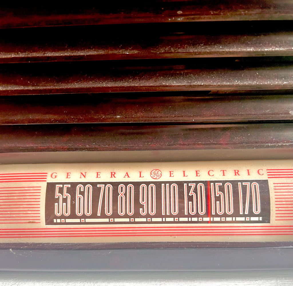 1948 GE Tube Radio: Working Vintage Bakelite Radio, Model 102