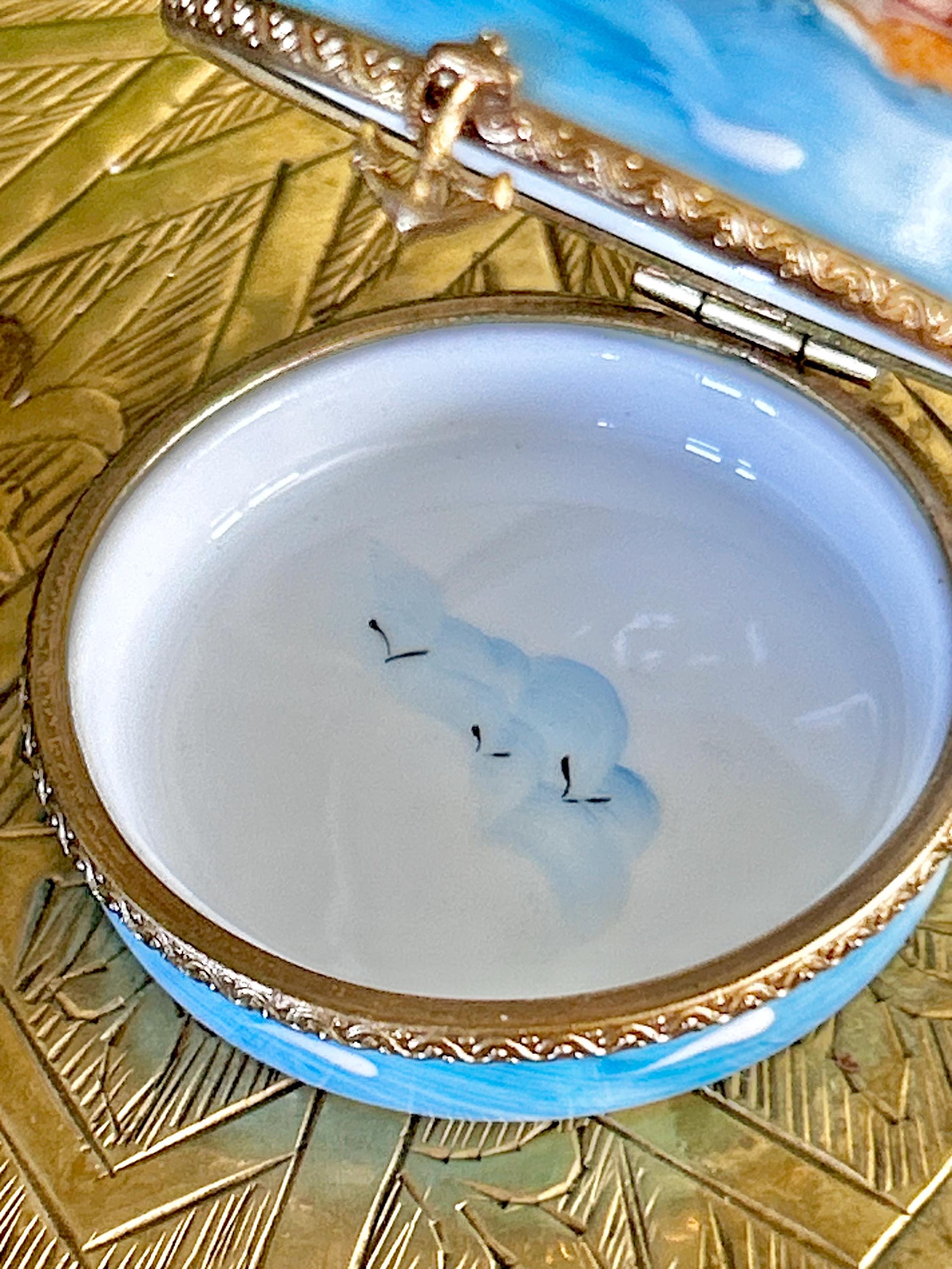 Vintage Limoges Peint Main Porcelain Boxes for Travel Enthusiasts