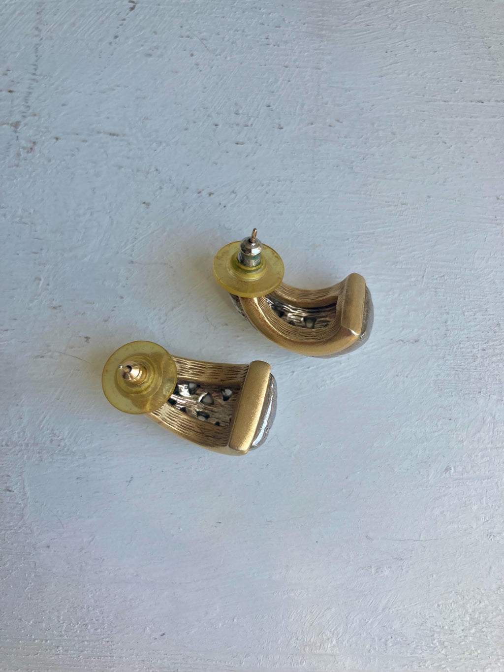 Vintage 1980s Two-Tone Half Hoop Earrings: Gold & Silver