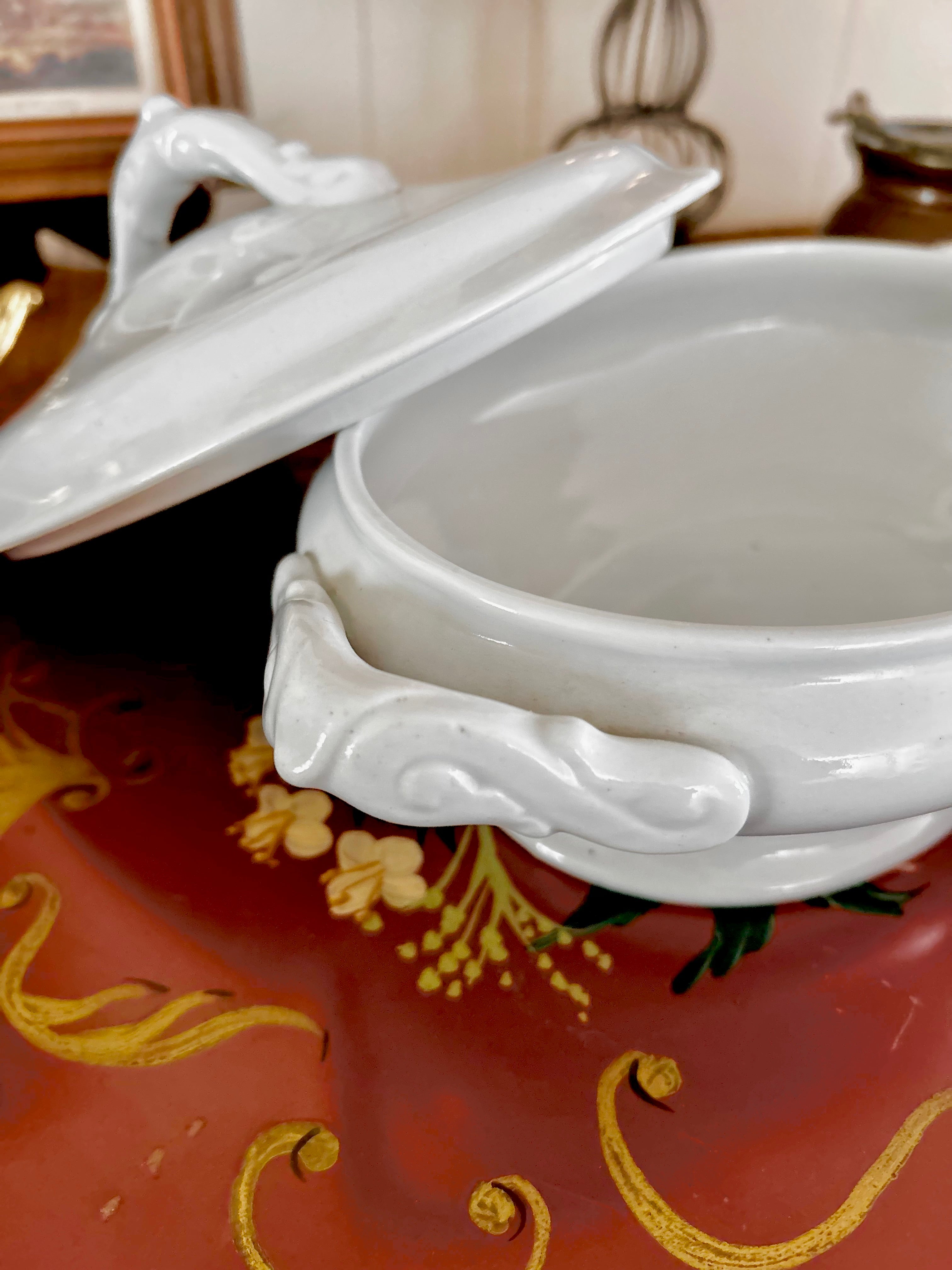 Vintage Meakin Bros Ironstone Tureen