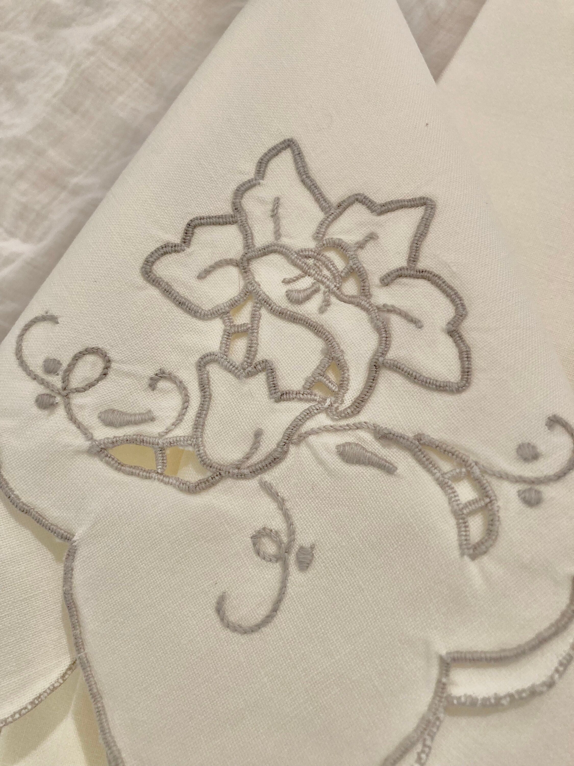 Vintage Linen Cream and Grey Trumpet Flower Dinner Napkins - Set of 8