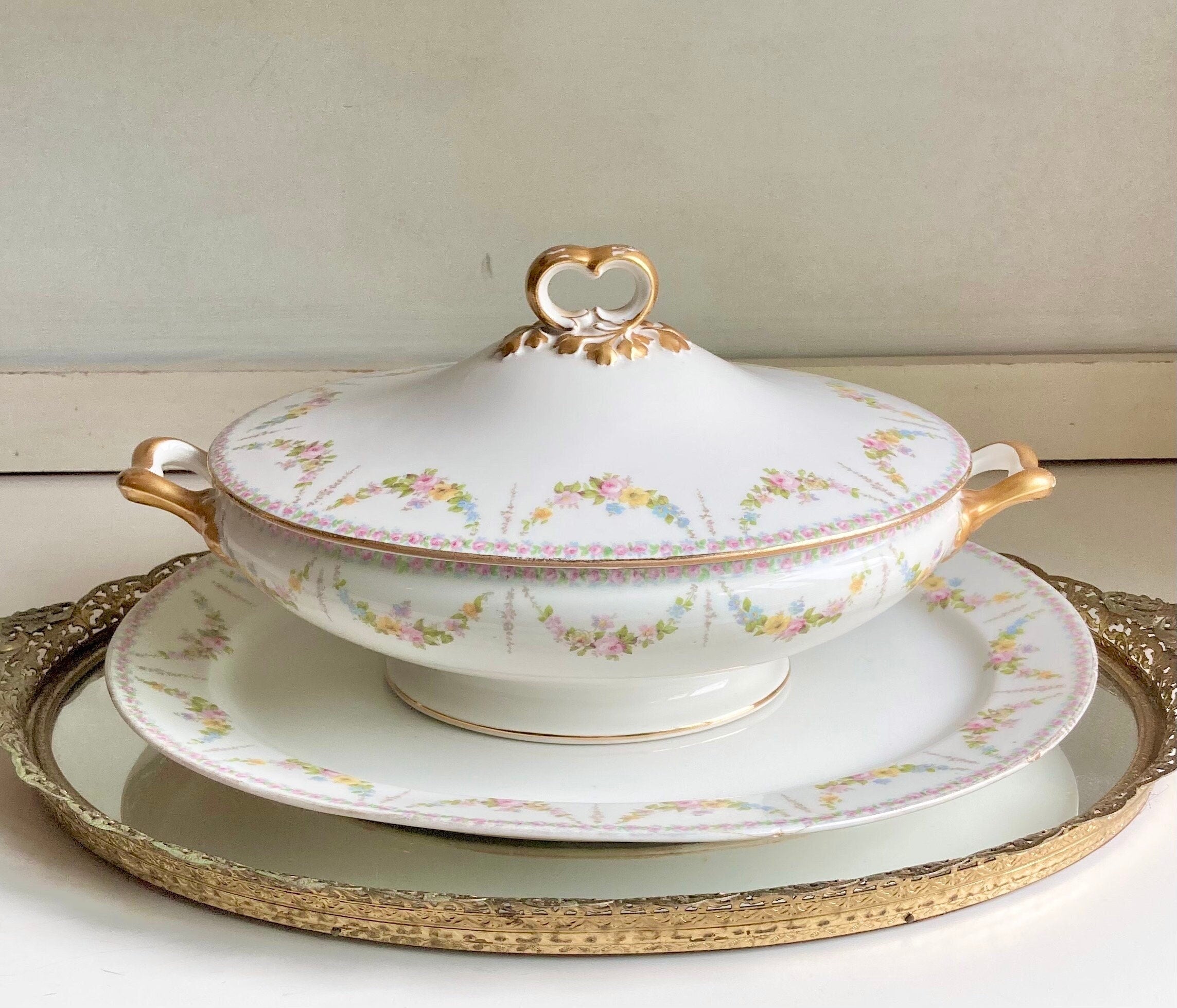 Vintage Limoges France Lidded Tureen: Wm Guerin & Co Floral Garland