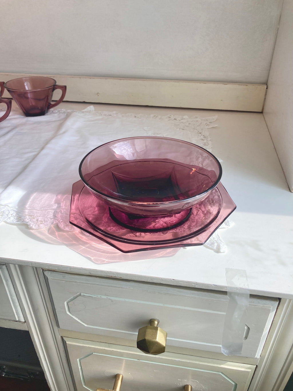 Vintage Hazel Atlas Moroccan Amethyst square-base bowl and octagon plate set