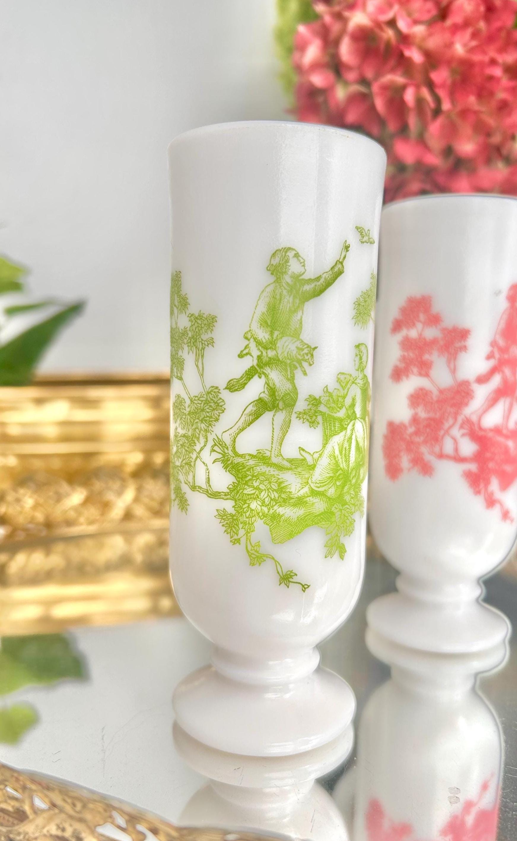 Vintage AVON Milk Glass Demitasse Cups with Colonial Toile