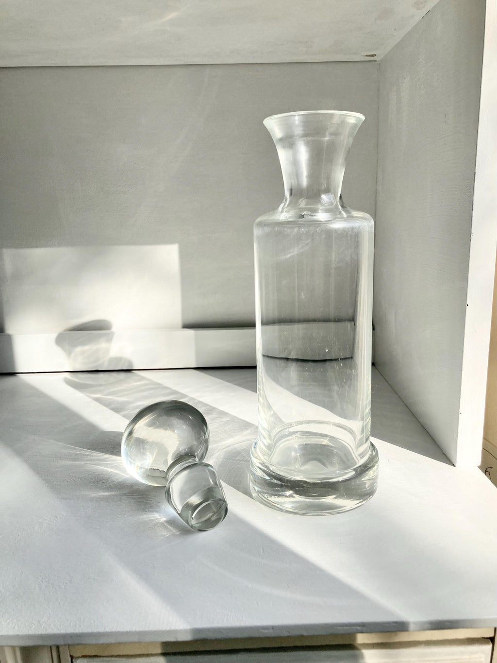 Vintage Blown Glass Decanter: Heavy Clear Glass Stopper, 32 oz