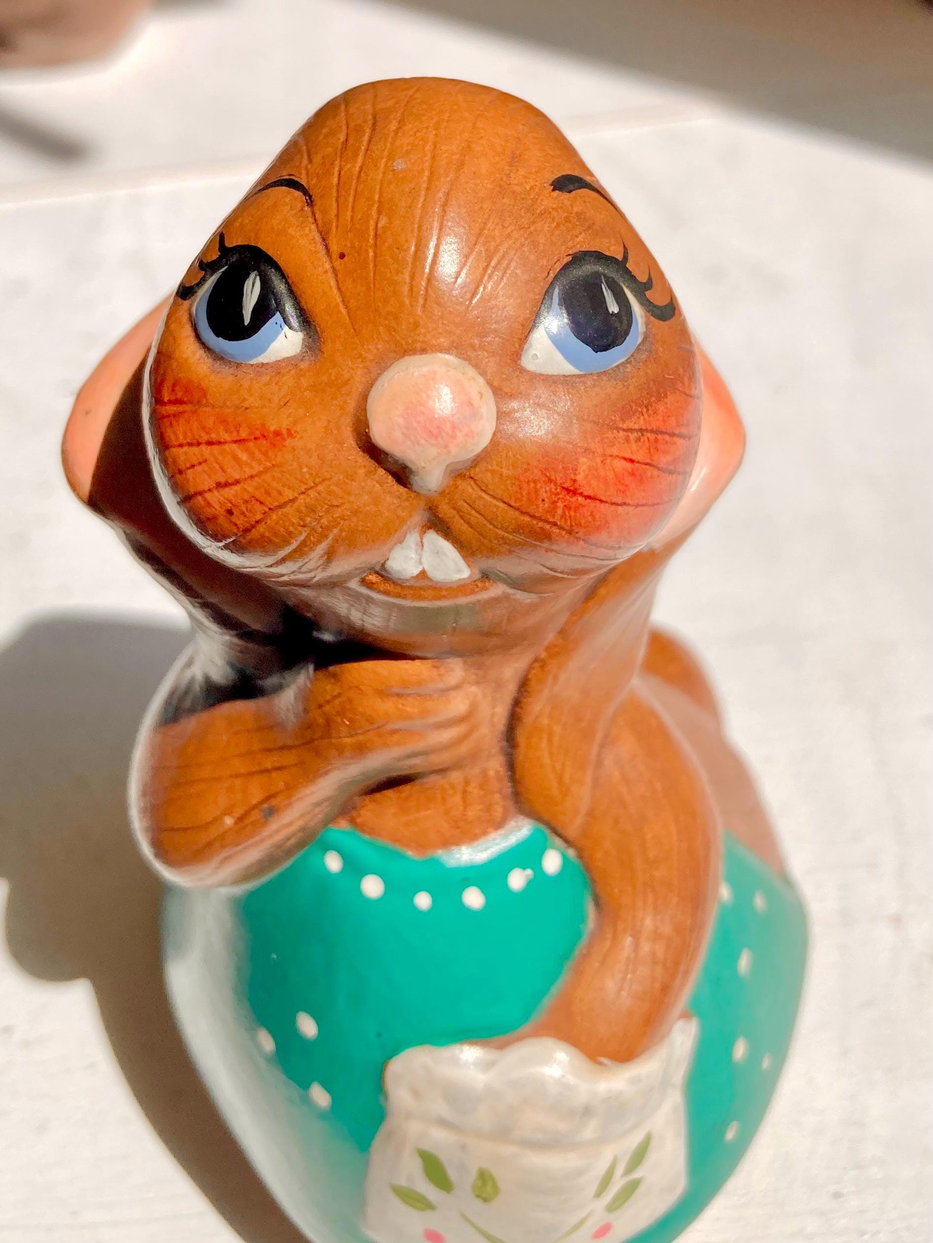 Vintage Pendelfin Lucy Pocket Rabbit Figurine: 1960s Hand-Painted Bunny
