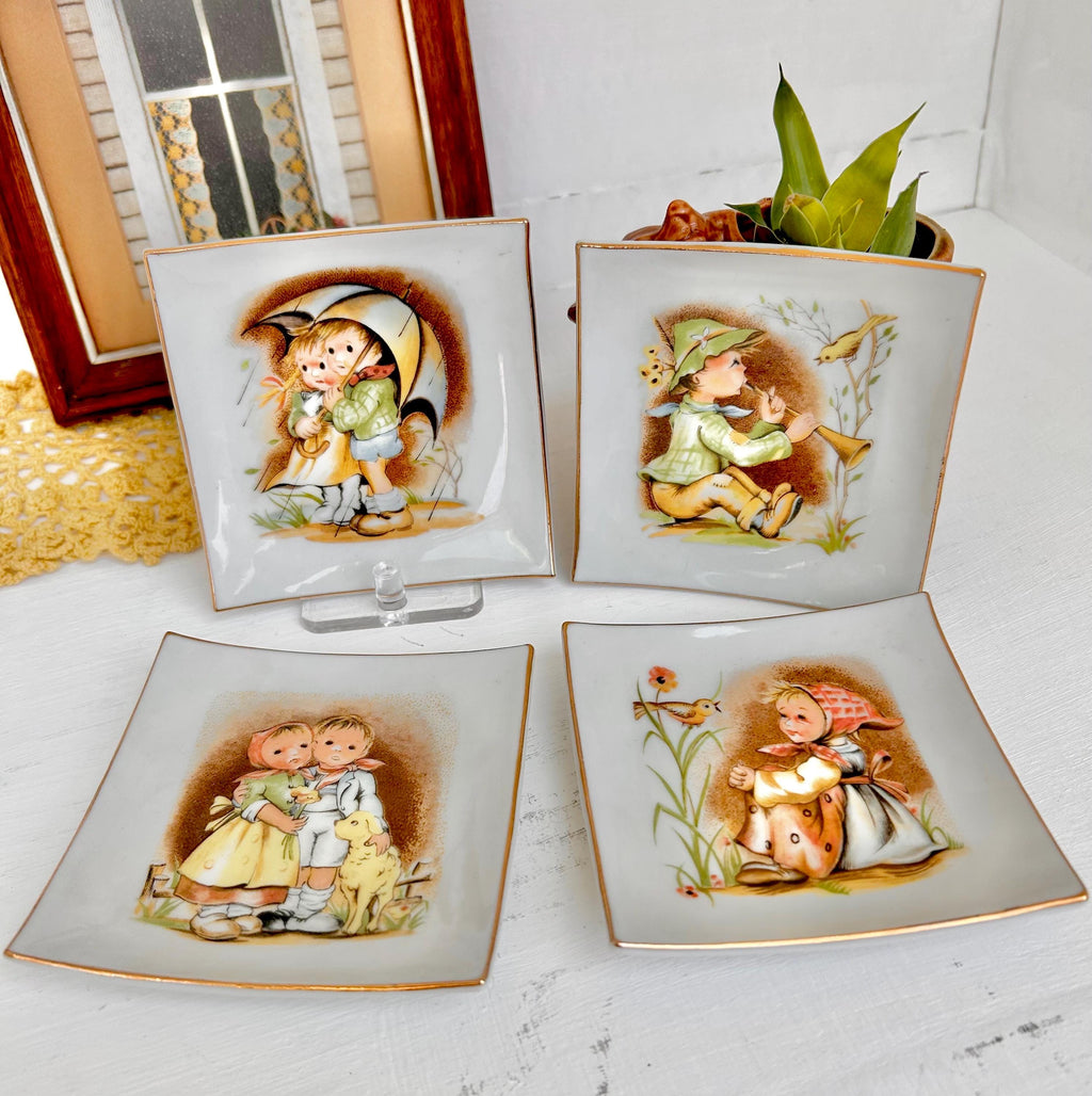 Vintage Hummel-Style Ceramic Plate: Storybook Children Wall Hanging - Japan