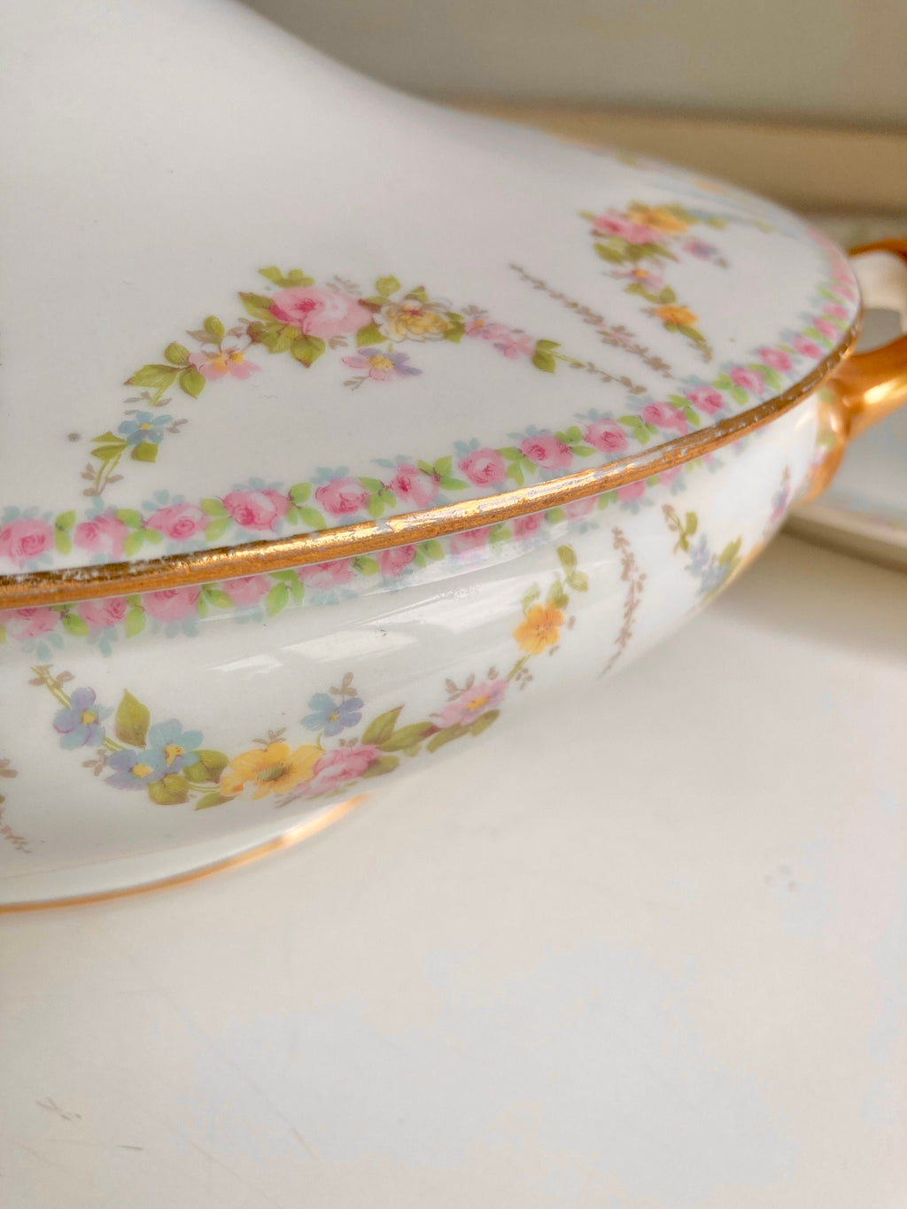 Vintage Limoges France Lidded Tureen: Wm Guerin & Co Floral Garland