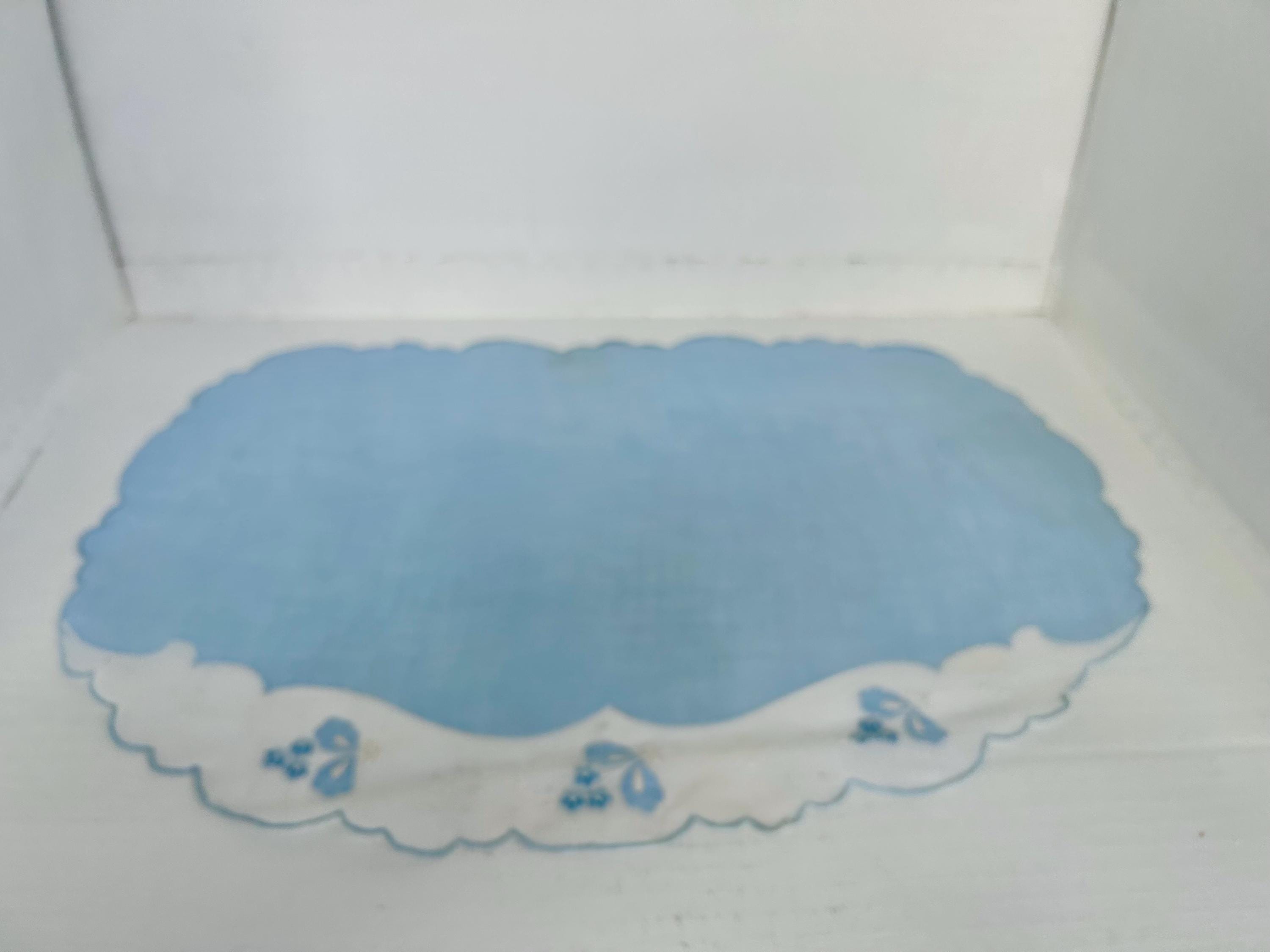 Vintage Linen Placemats: Sky Blue Organdy Trim, Floral Embroidery