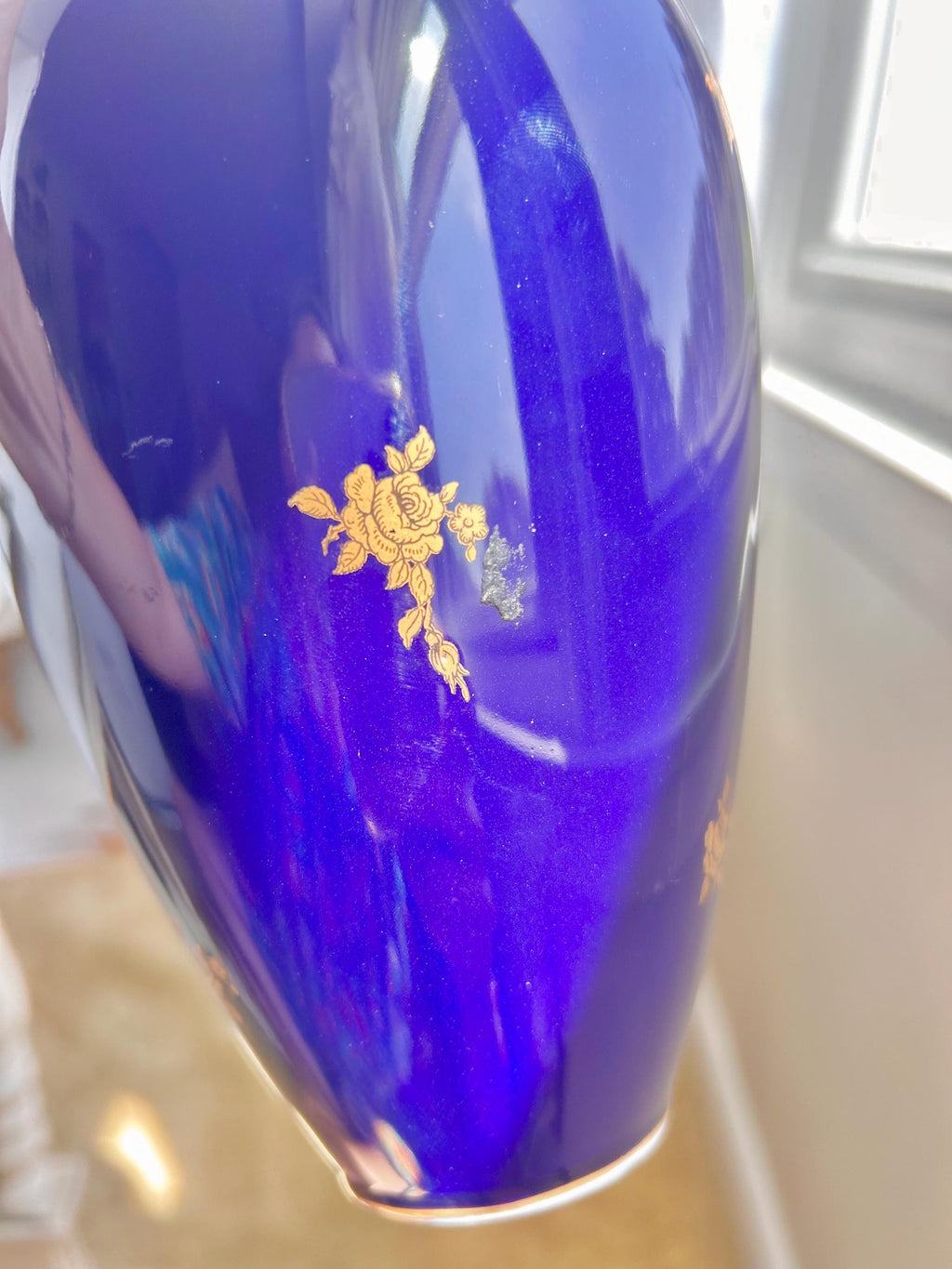 Vintage Lindner Kueps Bavaria Cobalt Vase: 22K Gold Roses - Note Condition