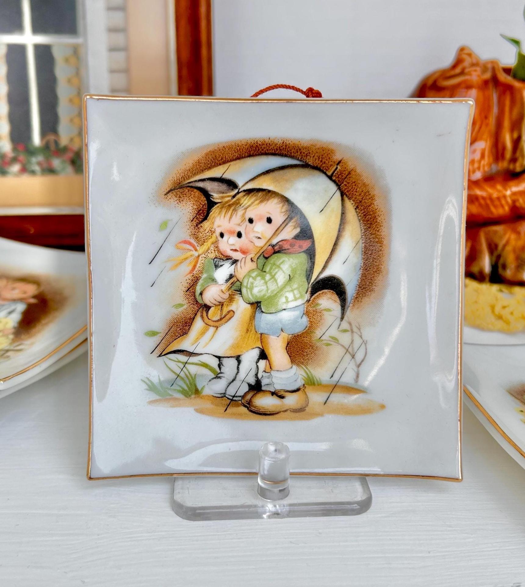 Vintage Hummel-Style Ceramic Plate: Storybook Children Wall Hanging - Japan