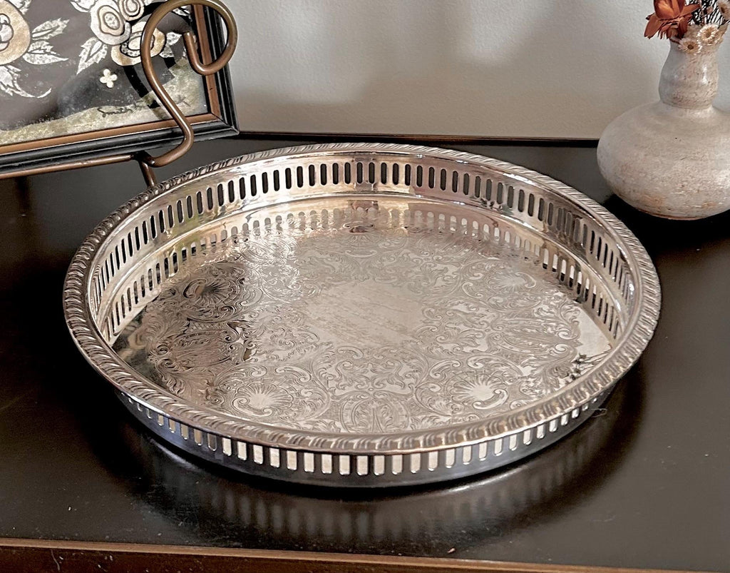 Little 10-inch Vintage Silverplate Gallery Tray by Leonard Co