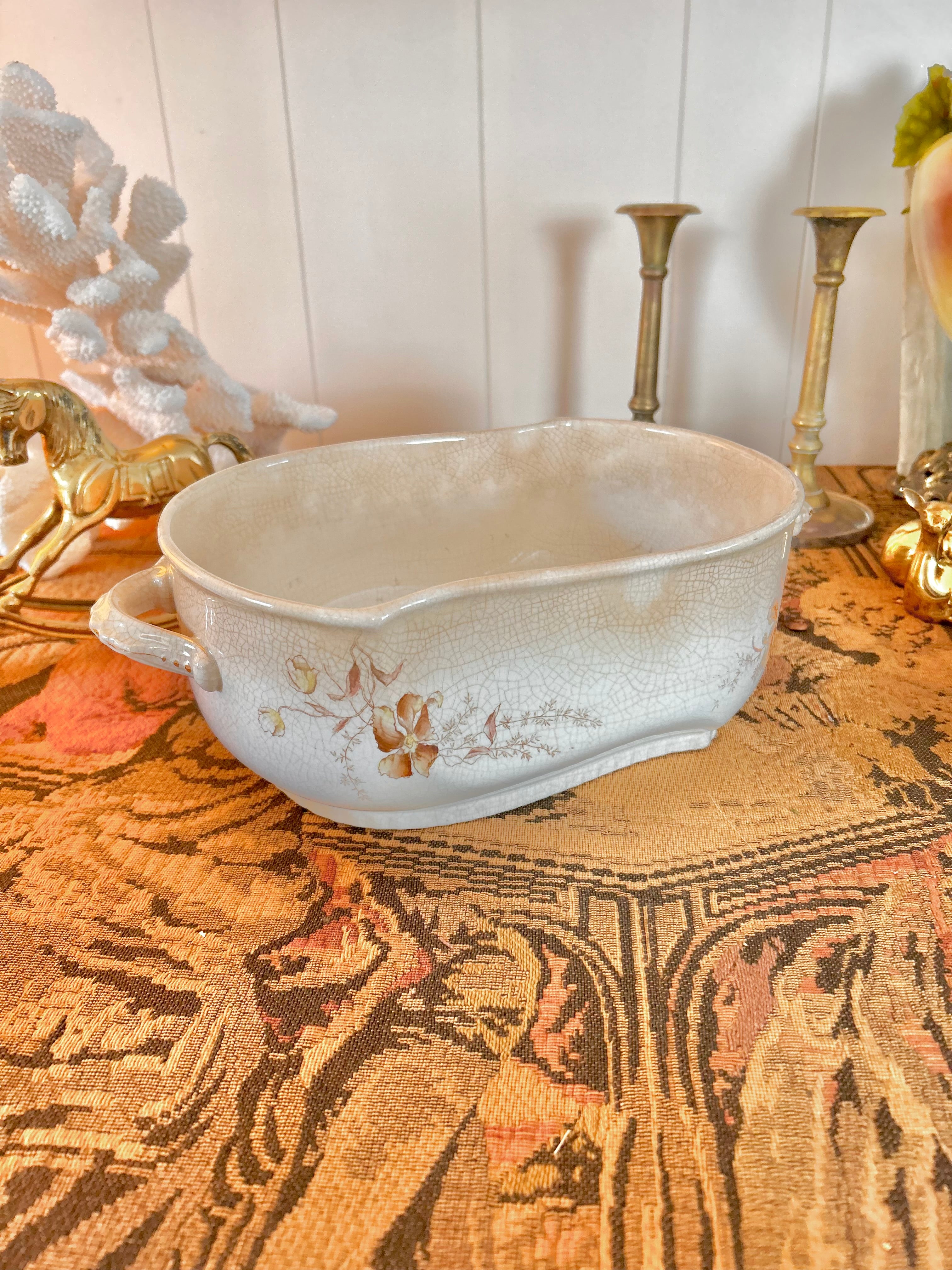 Antique Johnson Bros England Semi Porcelain Stained Ironstone Large Casserole Dish