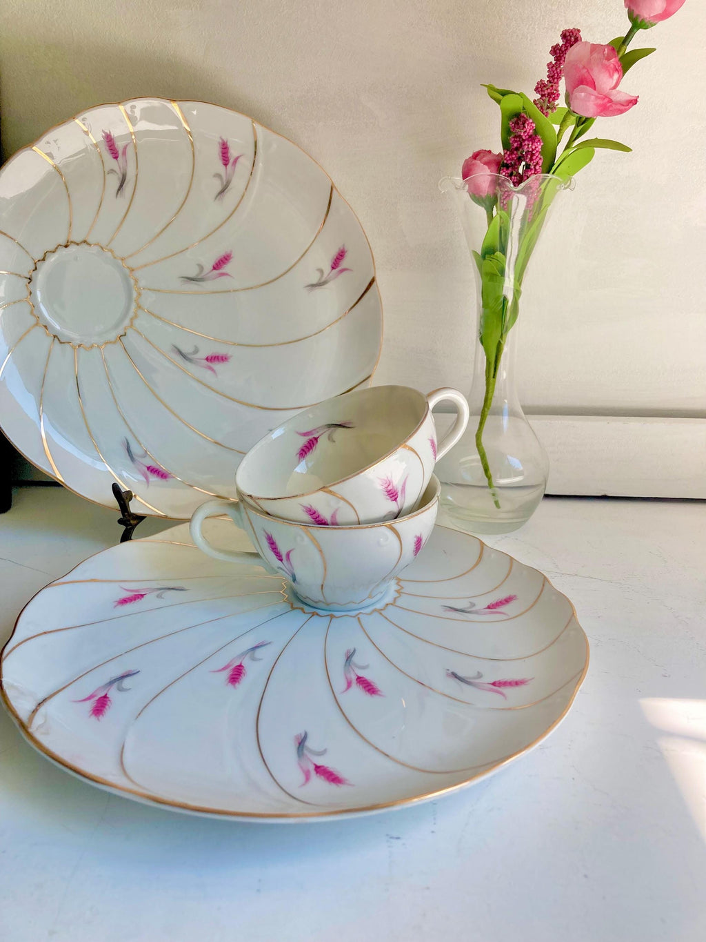 Vintage Yamaka Japan Porcelain Snack Set: Pink Wheat & Gold