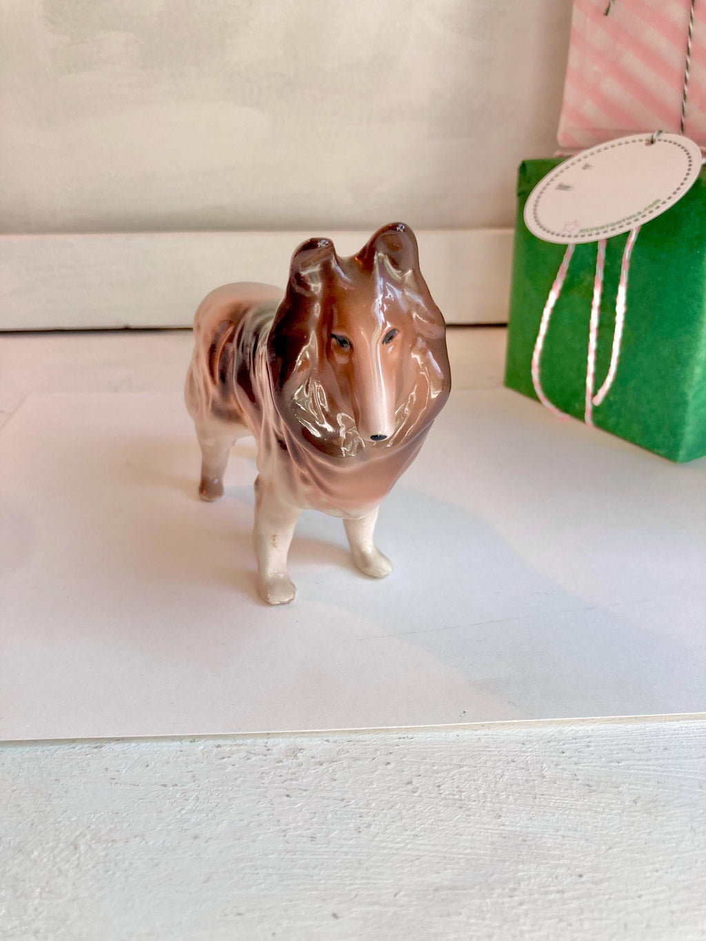 Vintage Collie Figurine - Hand Painted Doggie Statuette