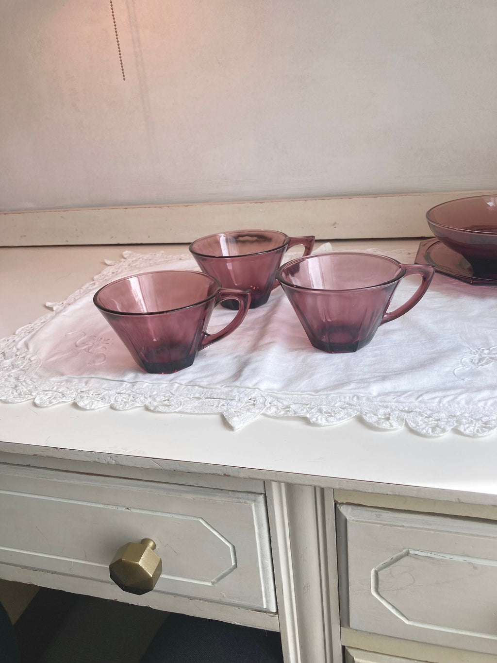 Moroccan Amethyst Hazel Atlas Teacups - Set of 3