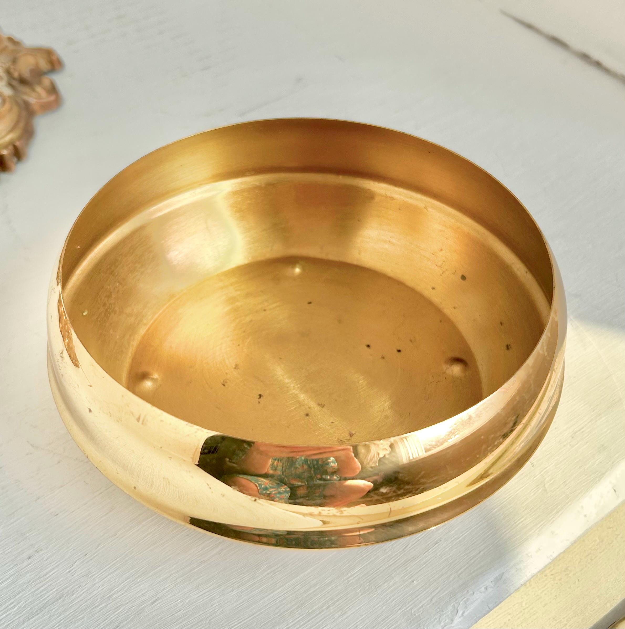 Vintage Coppercraft Guild Brass Bowl: Ridged Design, Ball Feet