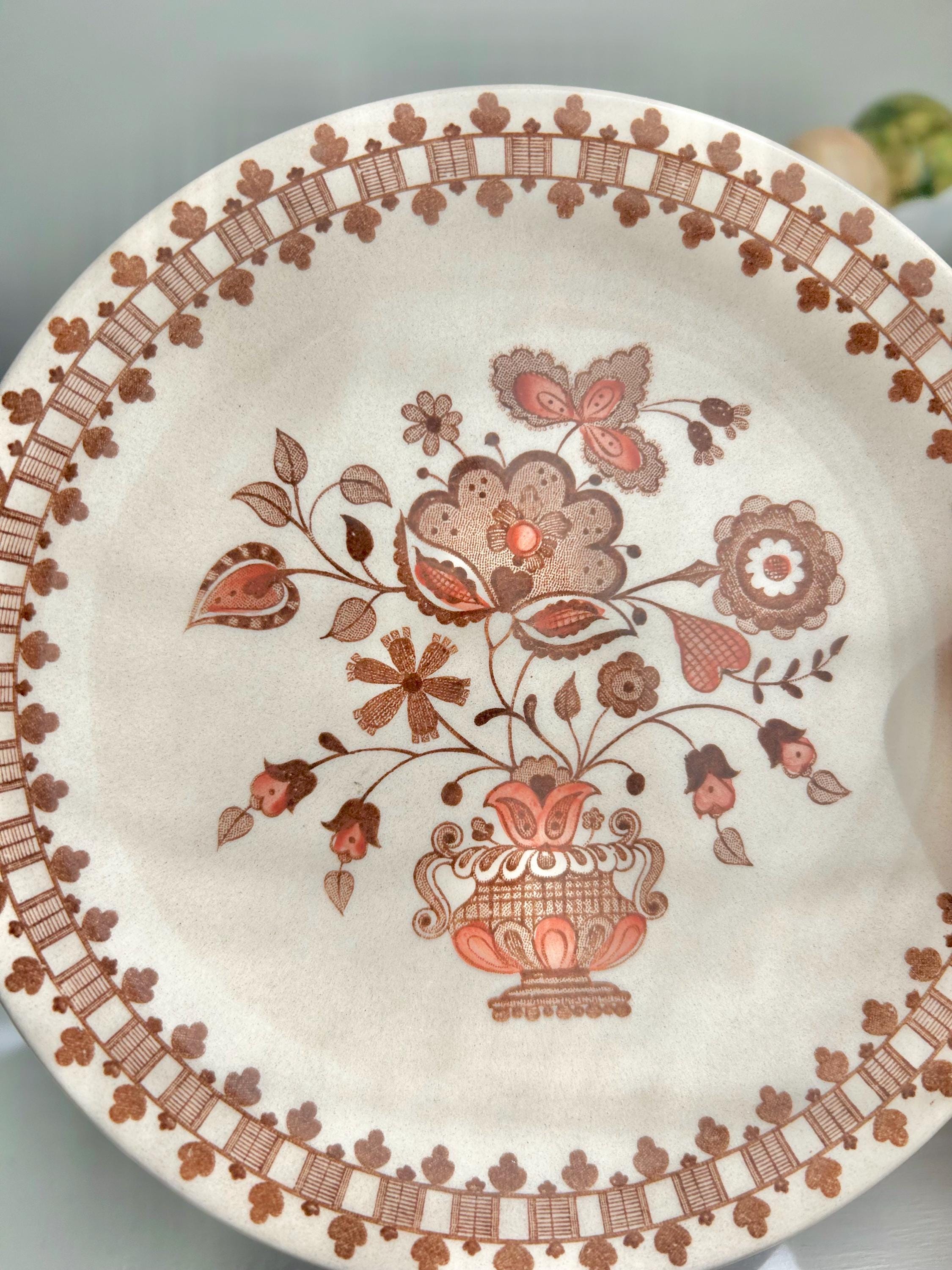 Vintage Johnson Bros Jamestown Side Plates: Cottage Folkloric Set of 6