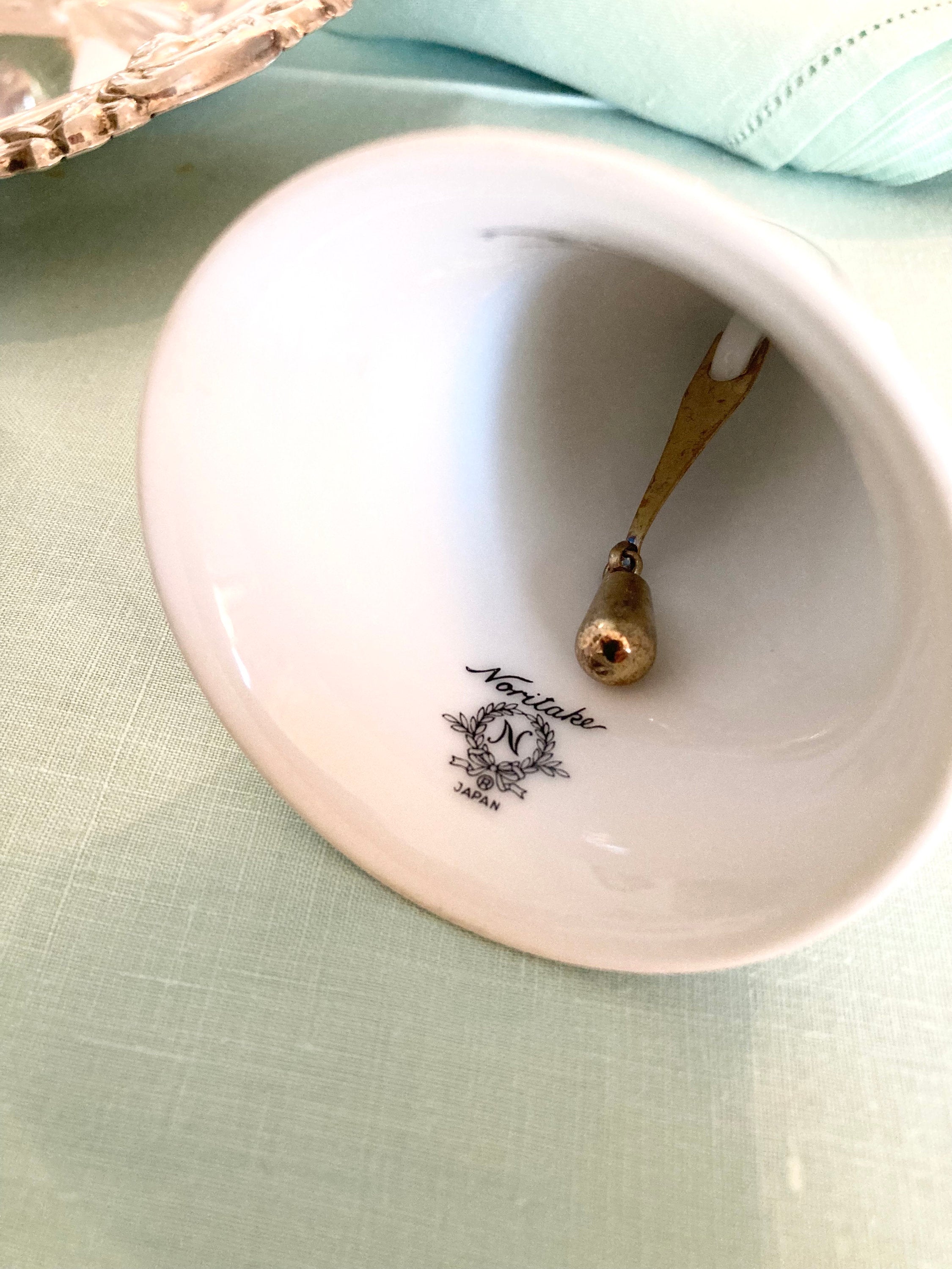 Vintage Noritake Porcelain Bell - White Fan - Danbury Mint