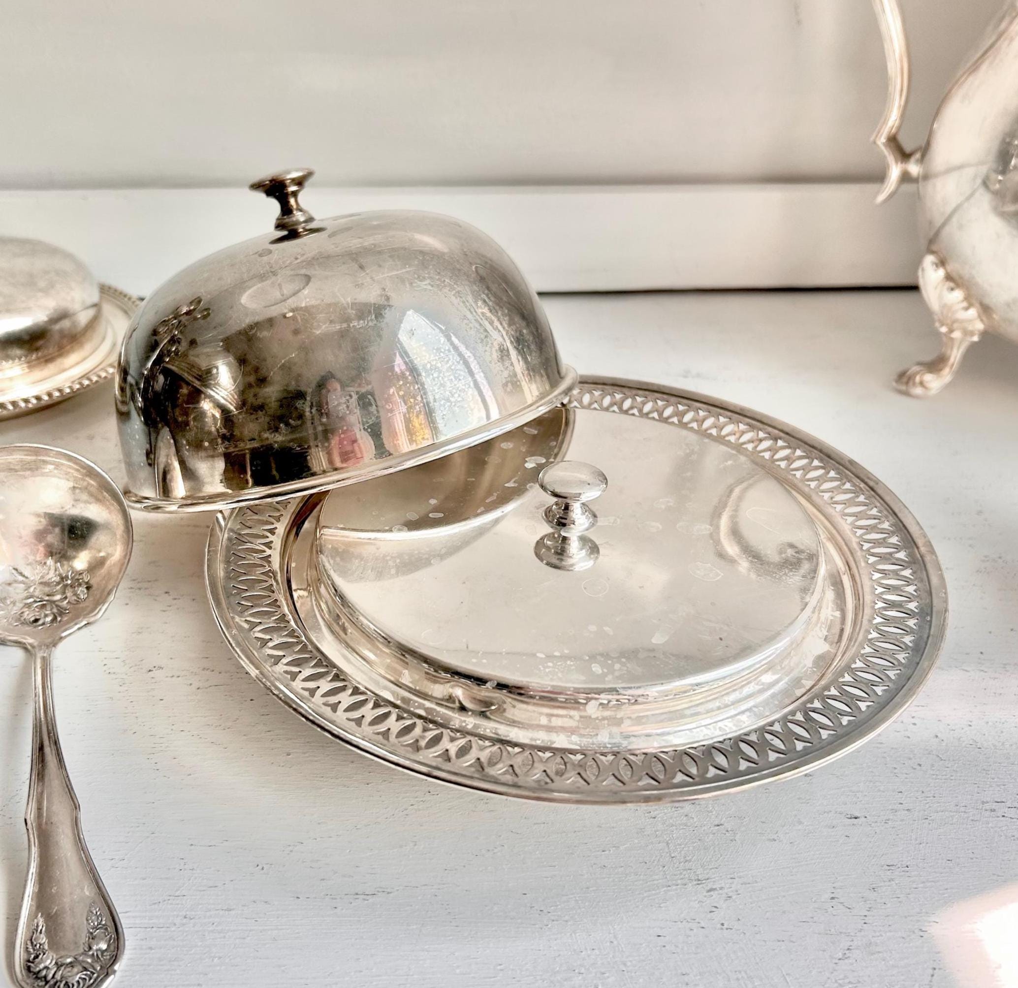 Vintage WMA Rogers Silver Plated Covered Dish: 3-Piece Condiment Server