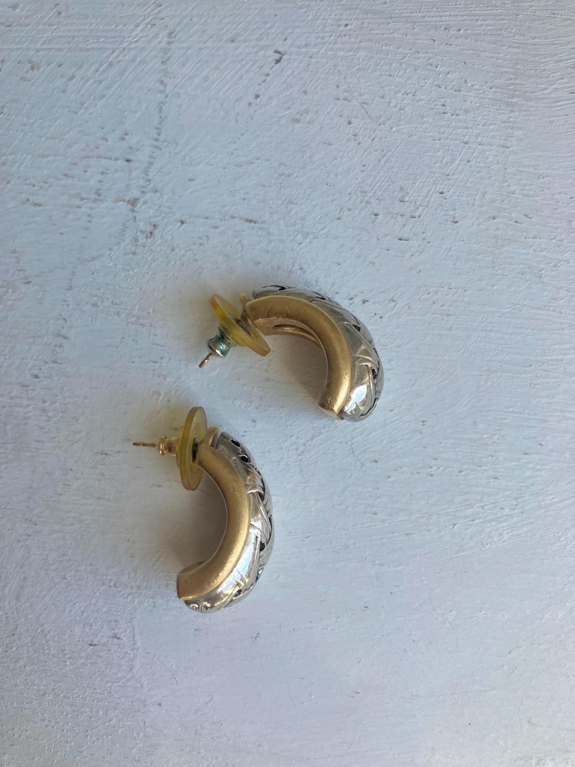 Vintage 1980s Two-Tone Half Hoop Earrings: Gold & Silver