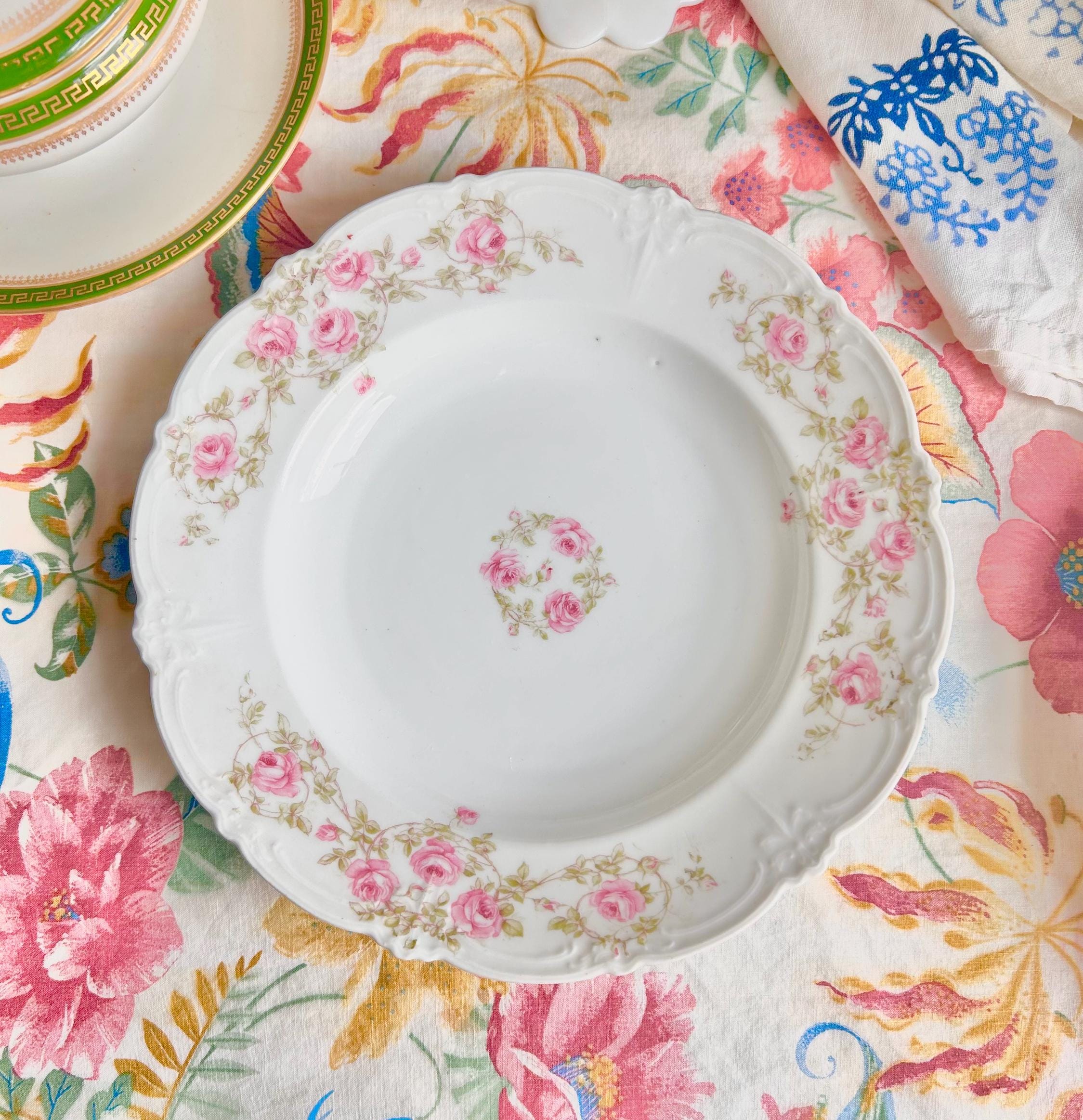 Vintage Bavarian Porcelain Bowl: Pink Roses Garland, Tirschenreuth Germany