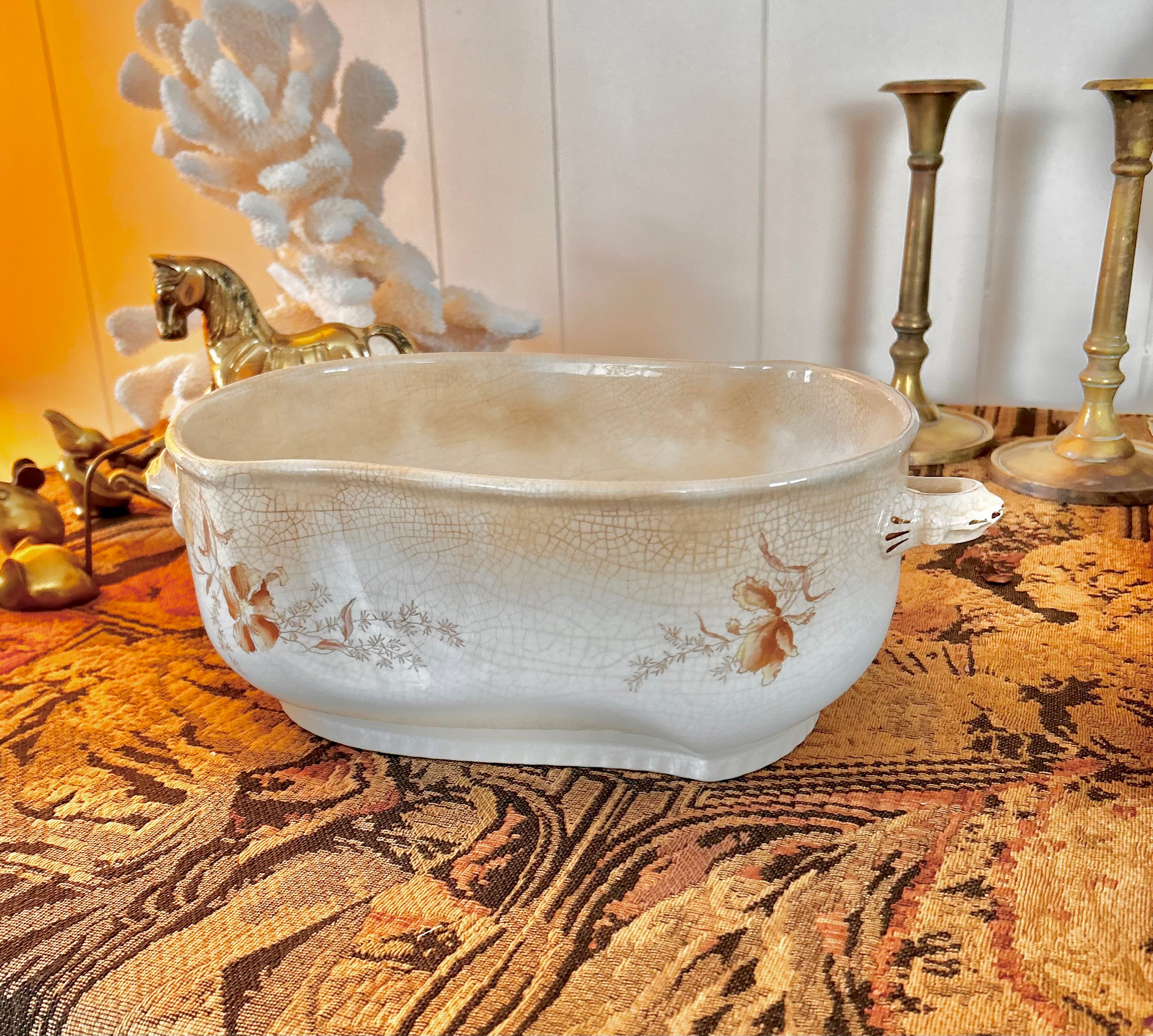 Antique Johnson Bros England Semi Porcelain Stained Ironstone Large Casserole Dish
