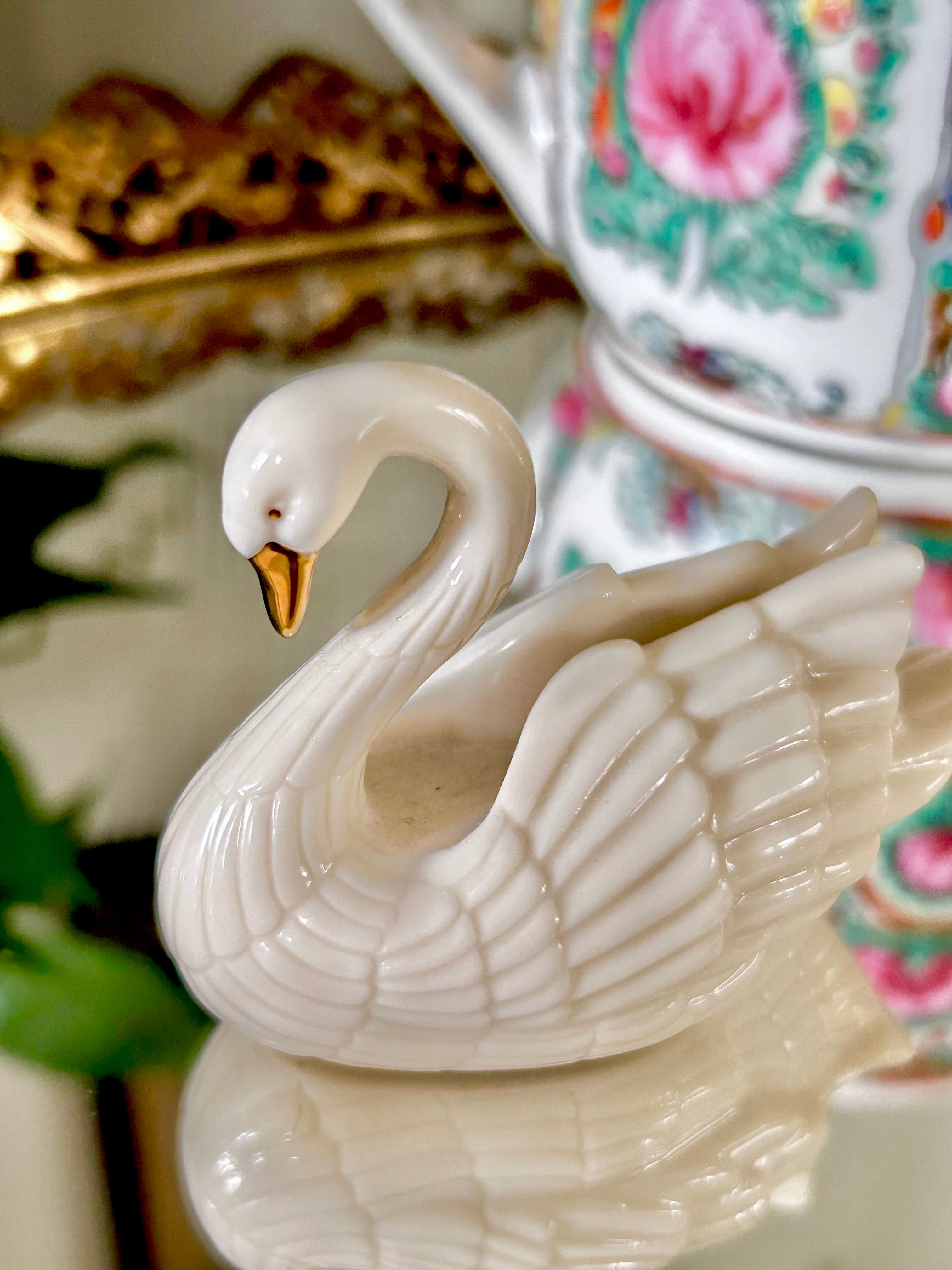 Vintage Lenox Swan Placecard Holder 24k Gold Trim