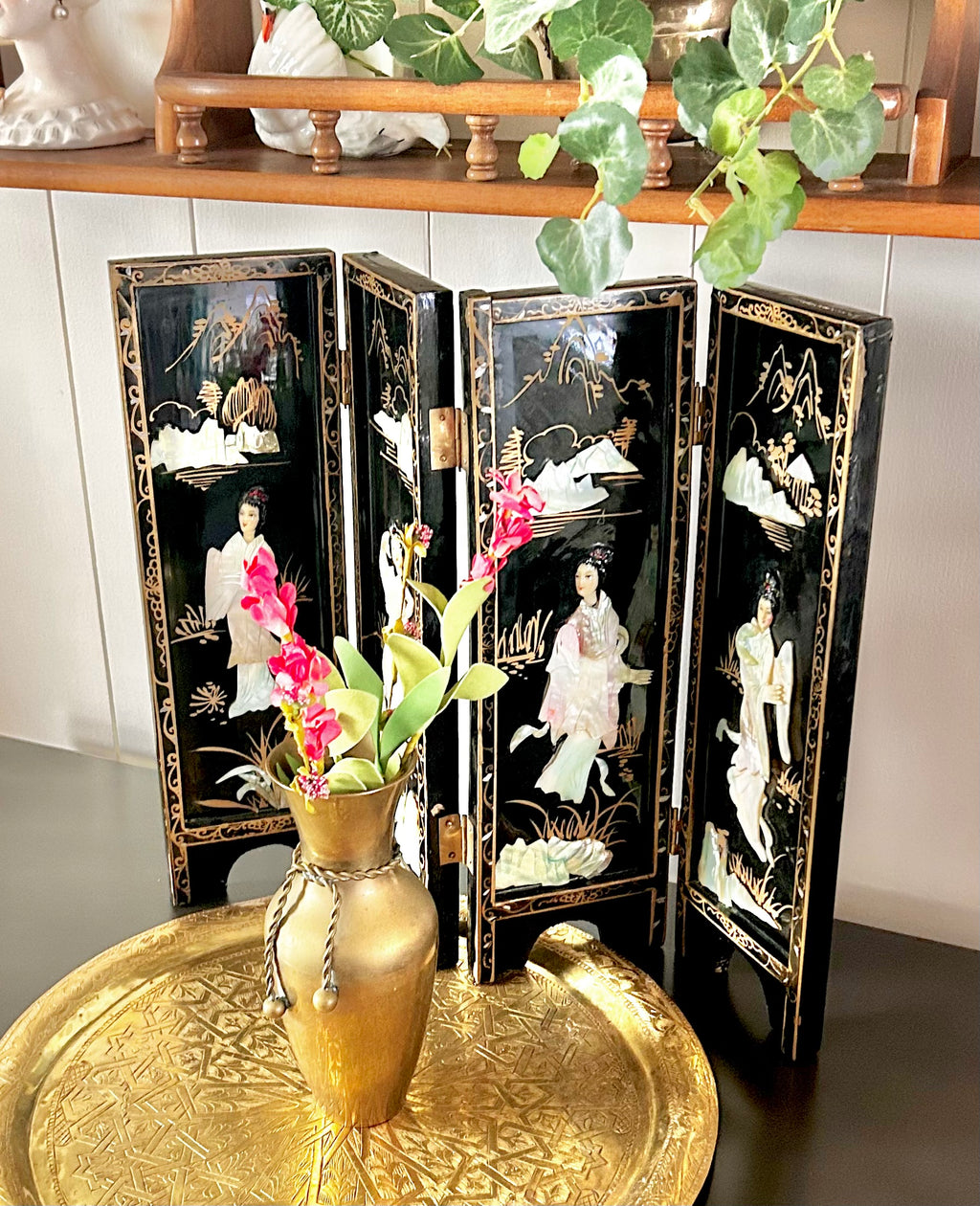 1990s Chinoiserie Small Wooden Accordion Screen