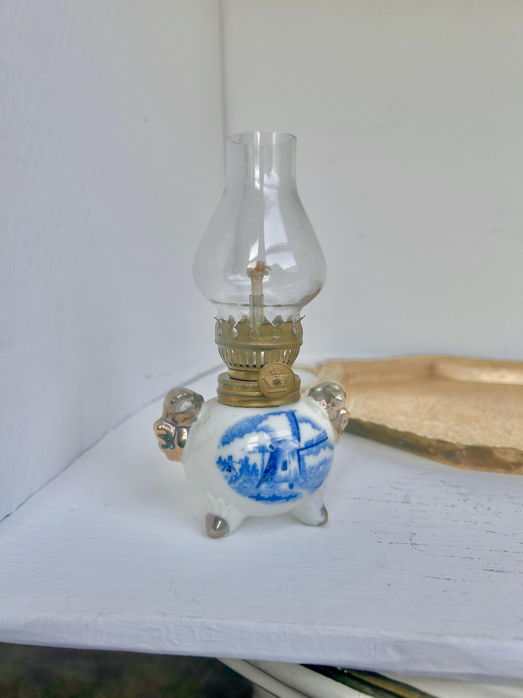 Vintage Dutch Windmill Porcelain Oil Lamp: Blue & White China, Gilt Trim
